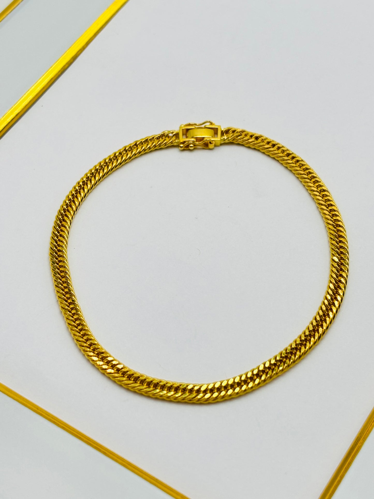 18K Gold Triple Lock Bracelet 3.5mm width