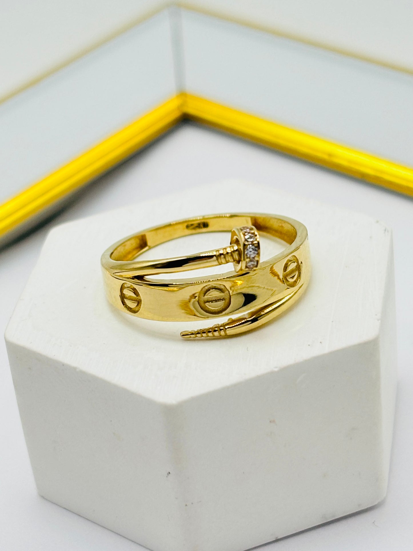 K18 Japan Gold Nail Ring