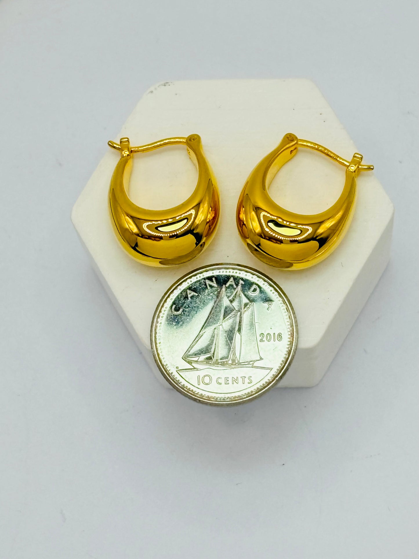 18K Gold Small Dome Loop Earrings (Electroform)