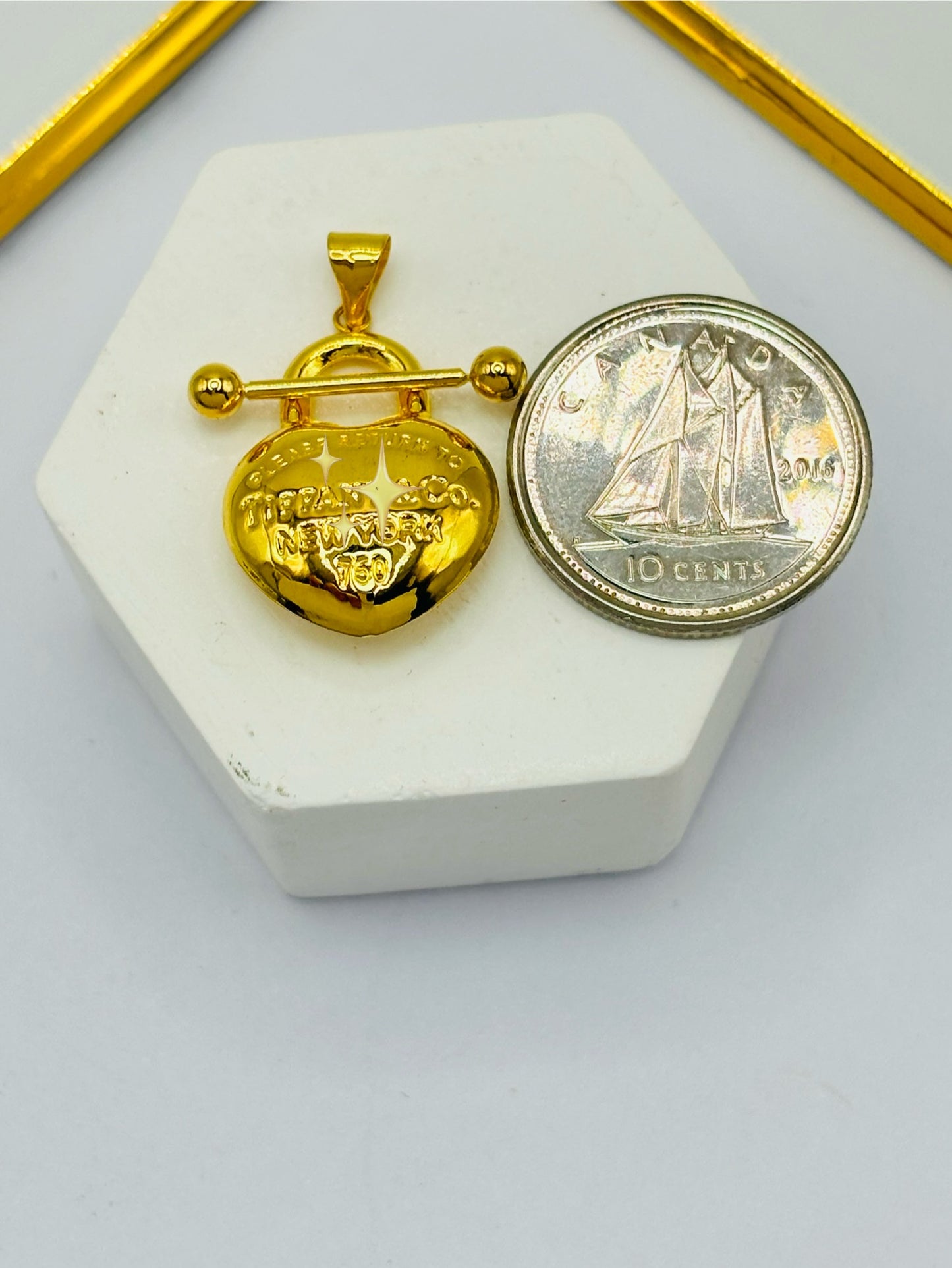 18K Gold Heart Pendant