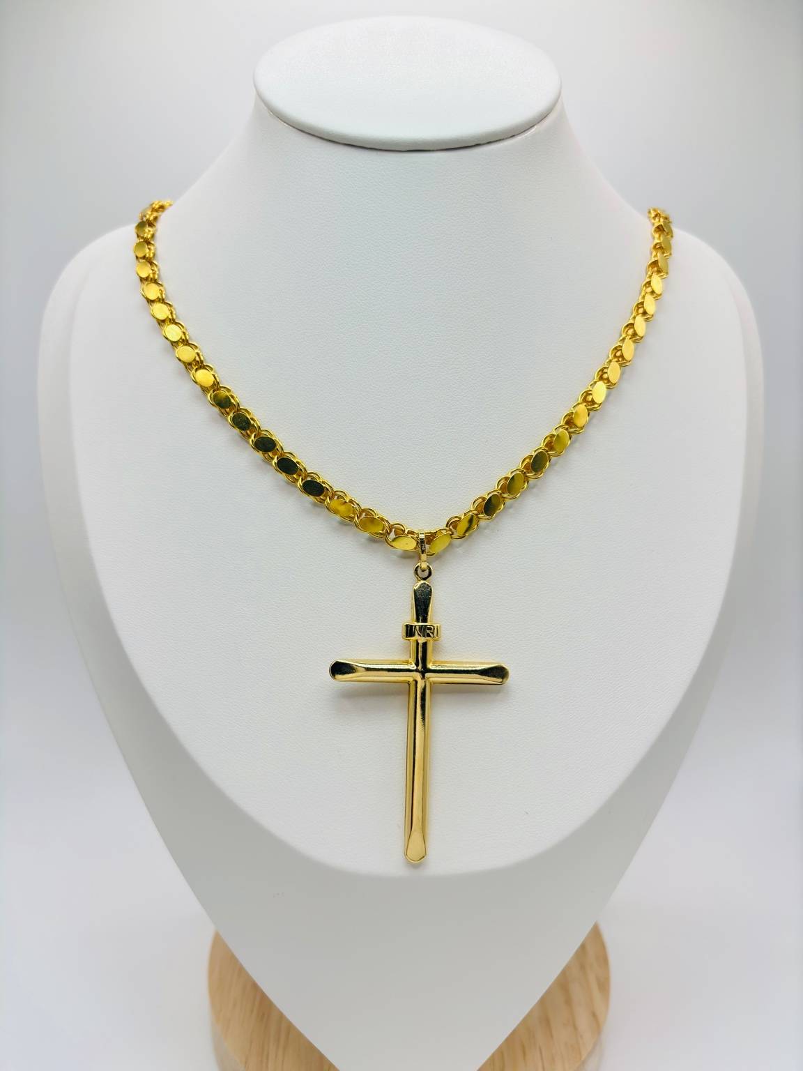 18K Gold Damascus Chain with Cross Pendant Set
