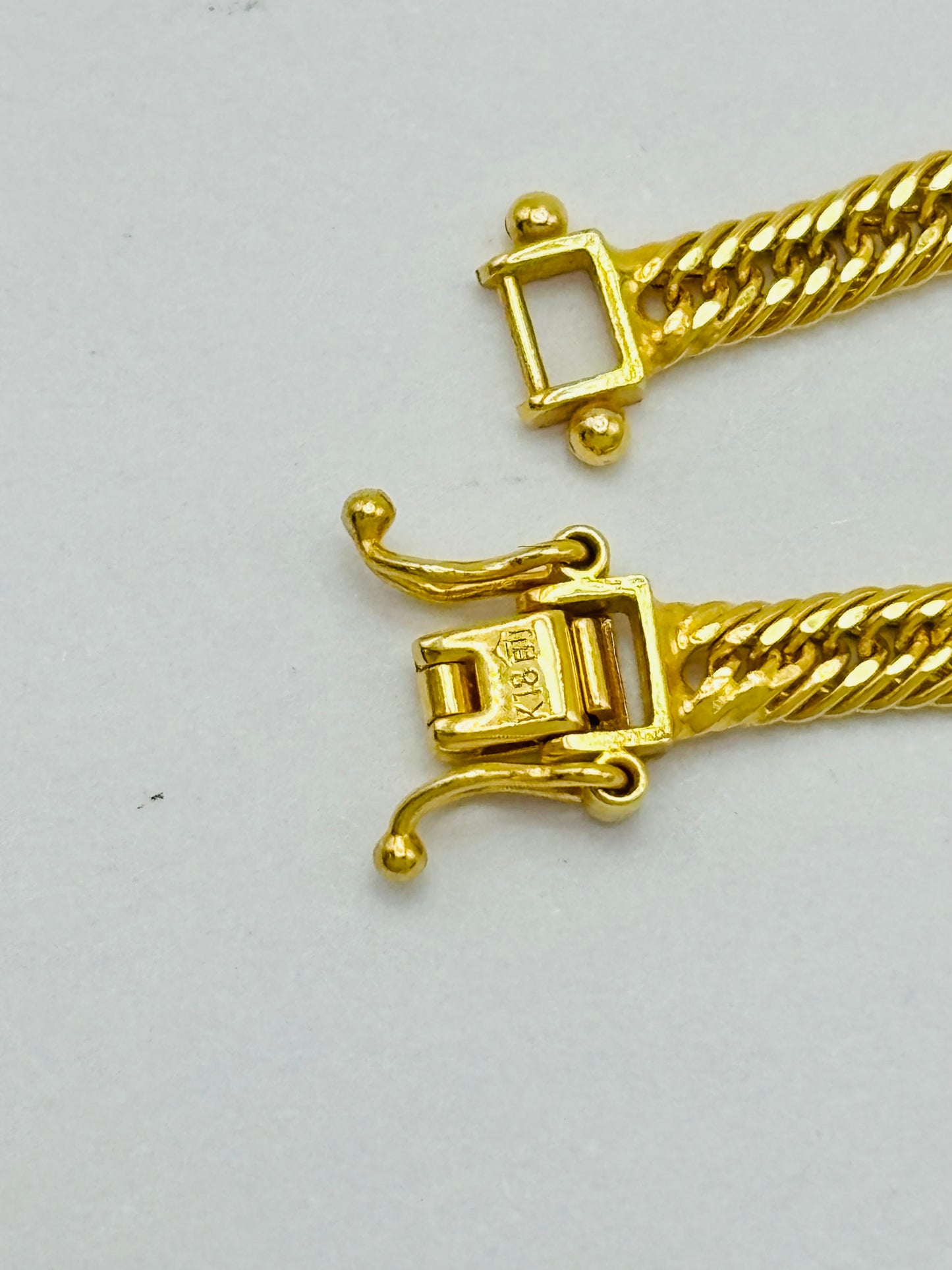 K18 Japan Gold Triple Lock 2.8mm
