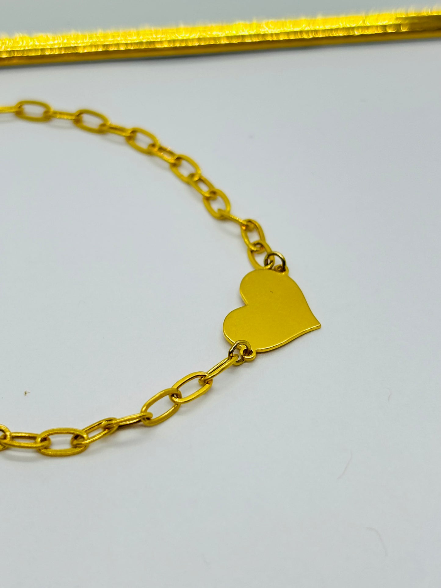 18K Gold Paperclip with Attached Heart Bracelet