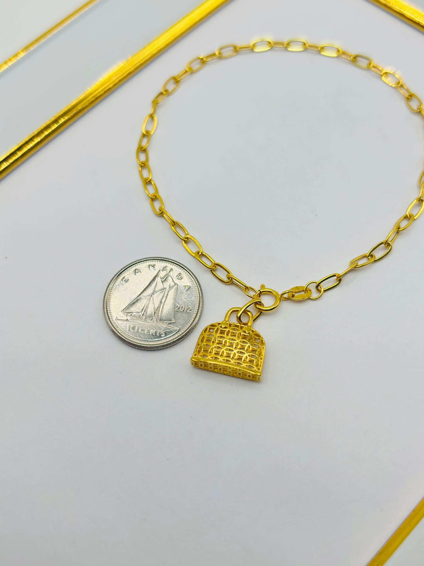 18K Gold Small Link Paperclip Bracelet with Money Catcher Bag Charm Set