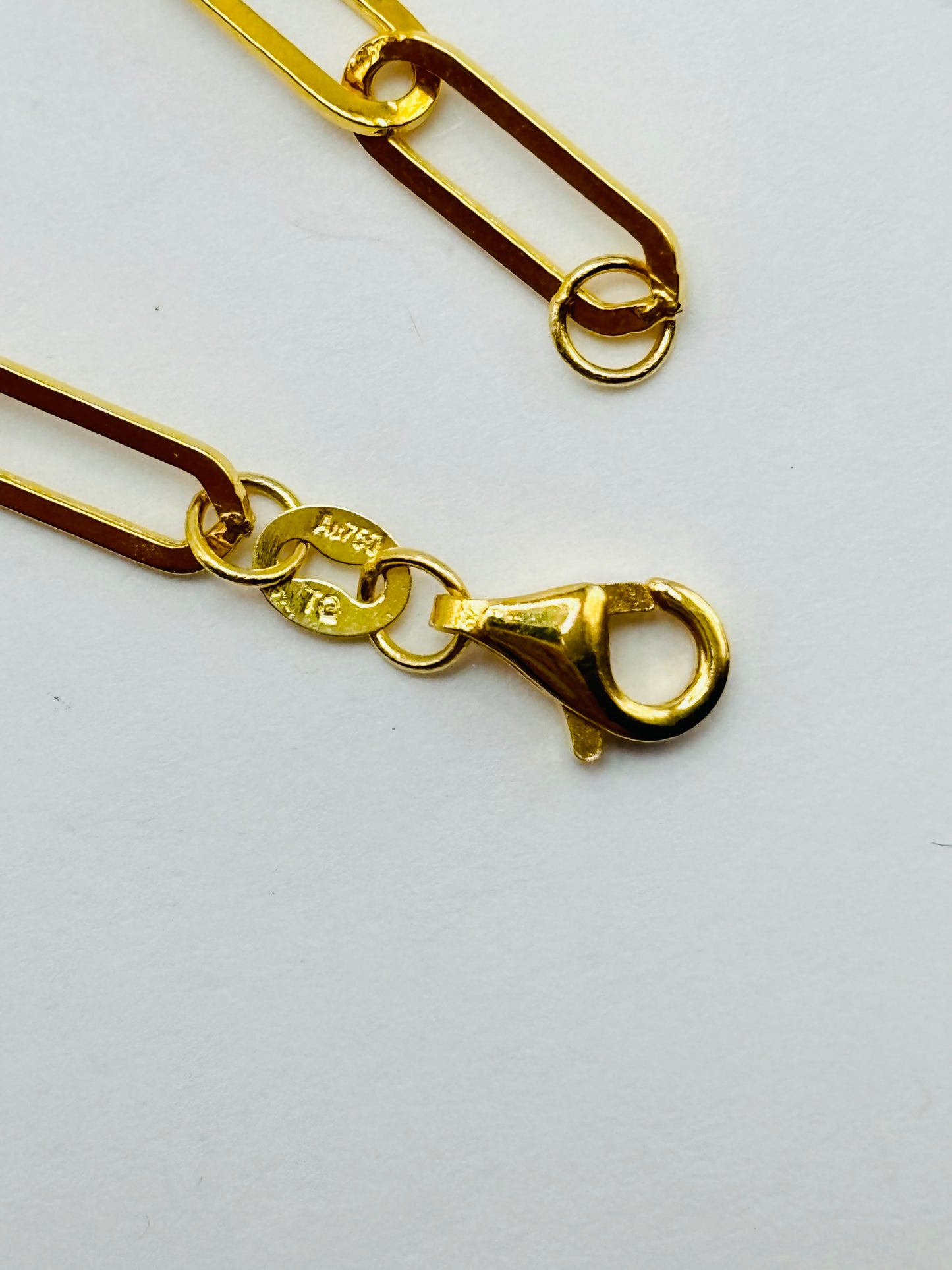 18K Gold Paperclip with Heart Bracelet