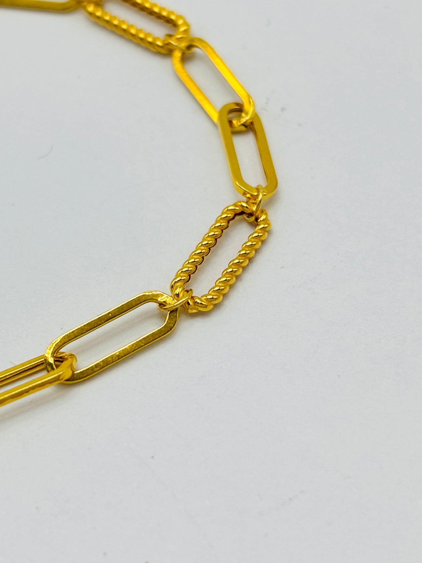 18K Gold Paperclip Bracelet