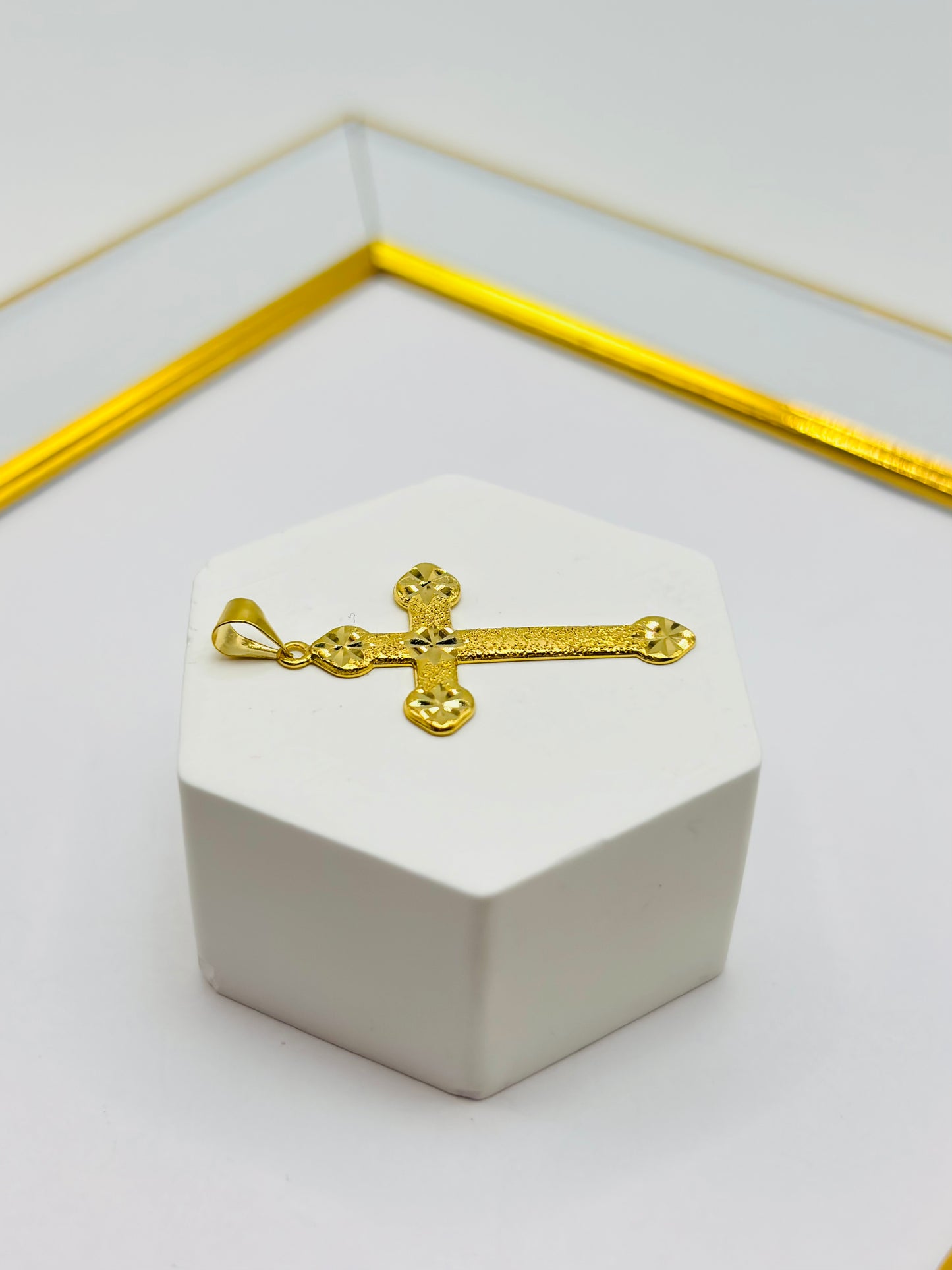 18K Gold Cross Pendant