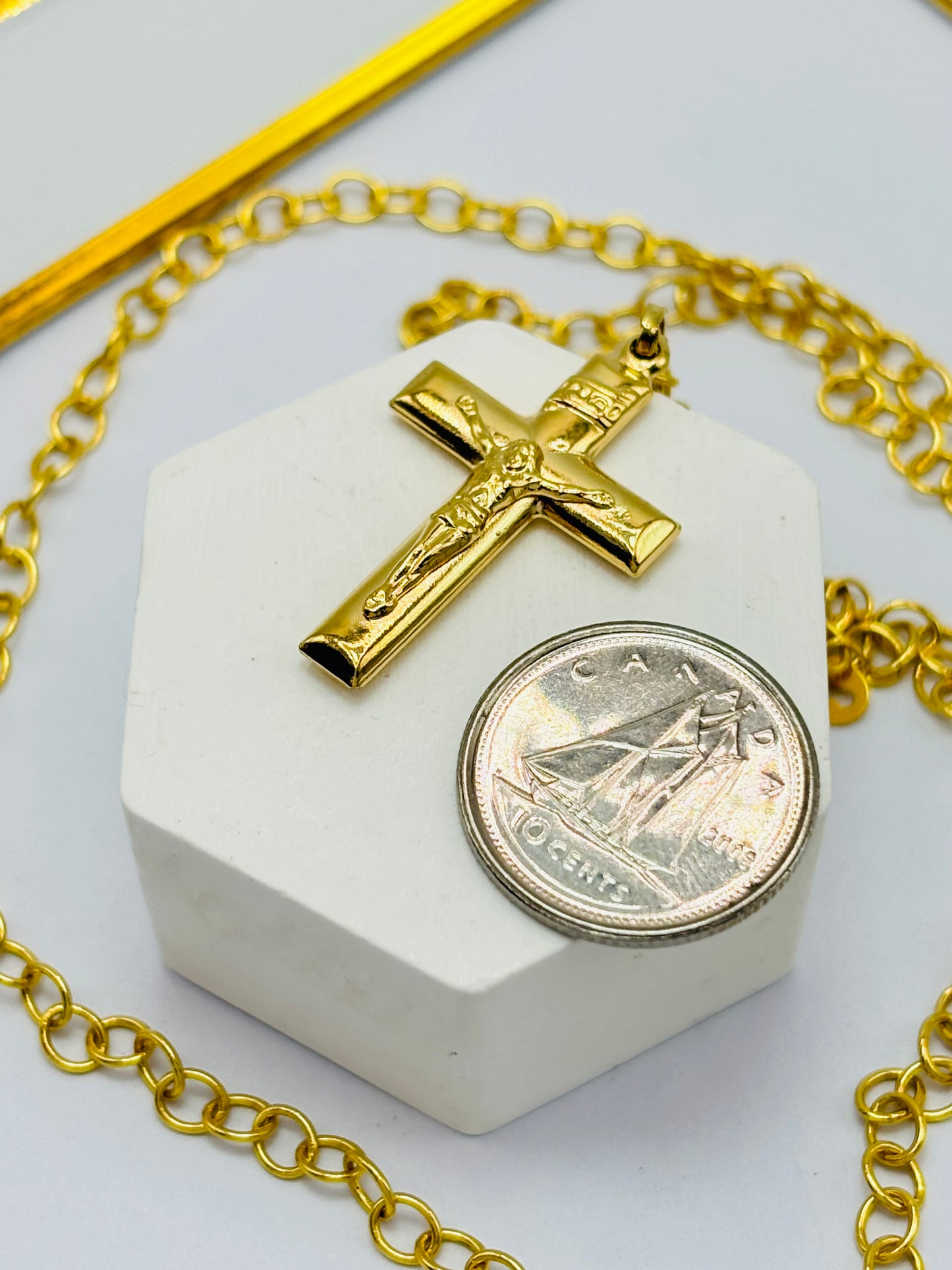 K18 Japan Cross Pendant with 18K Gold Chain