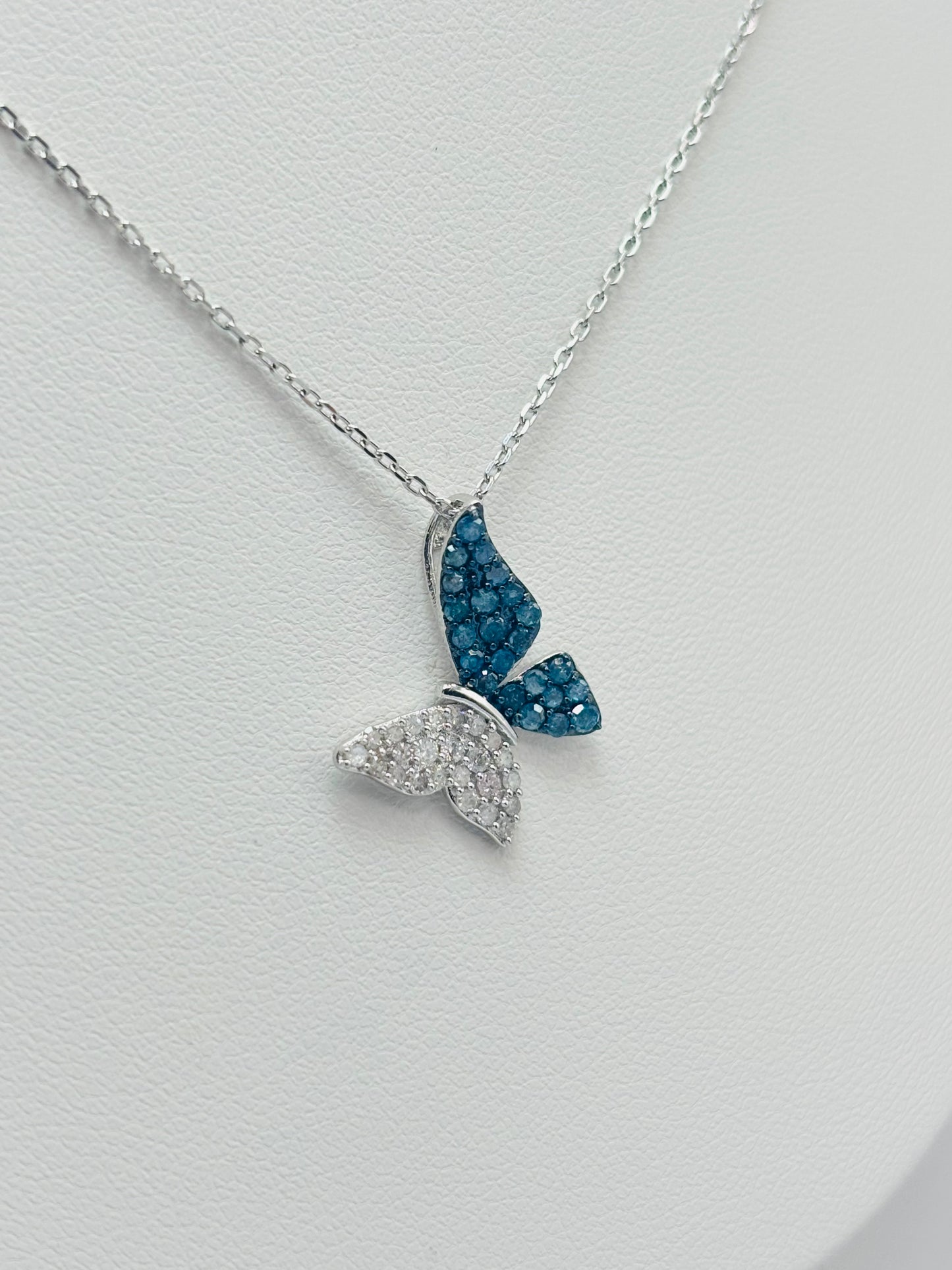 K18 White Gold Butterfly 0.50ct Natural Blue/White Diamonds Necklace