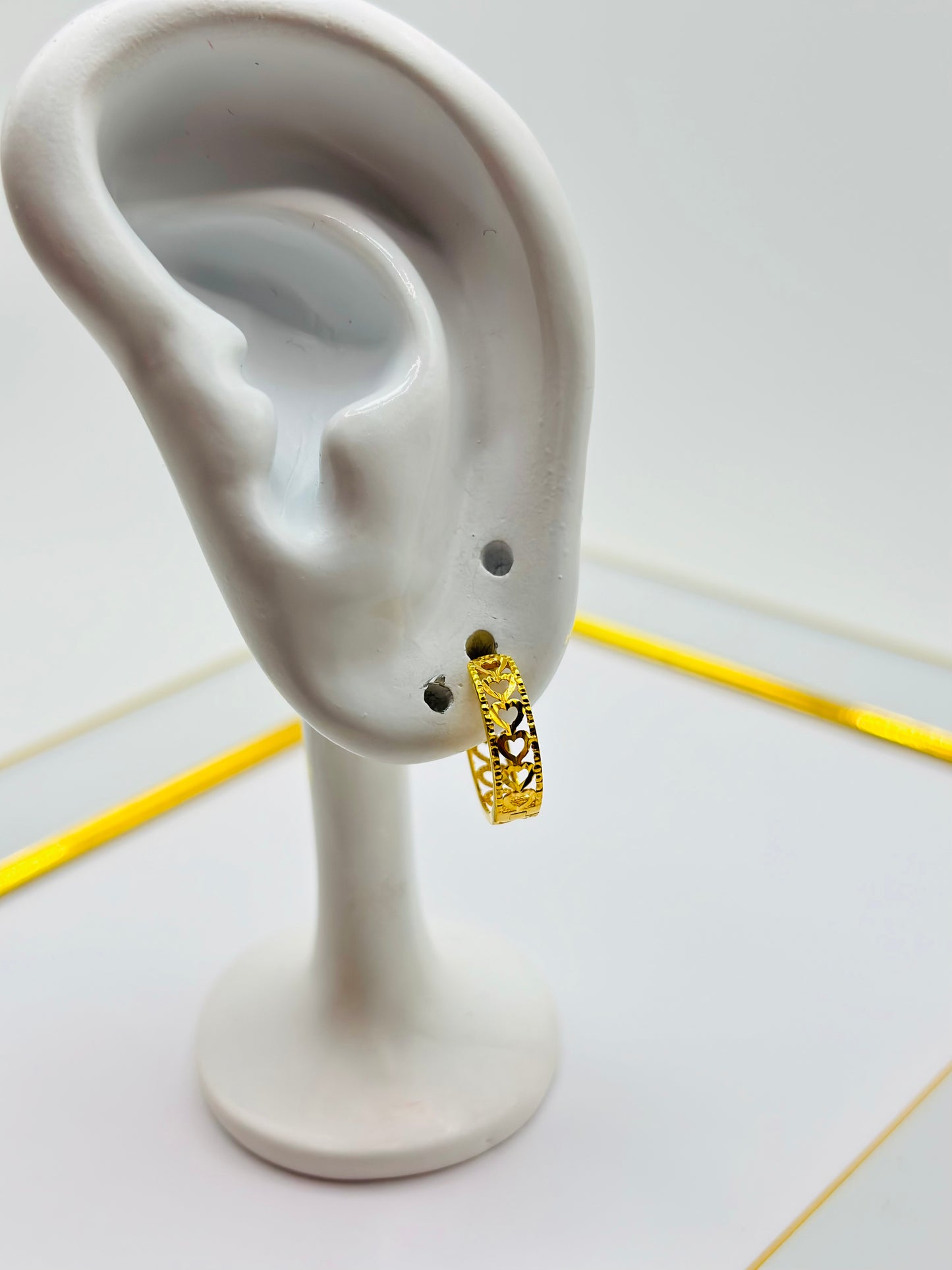 18K Gold Heart Loop Earrings