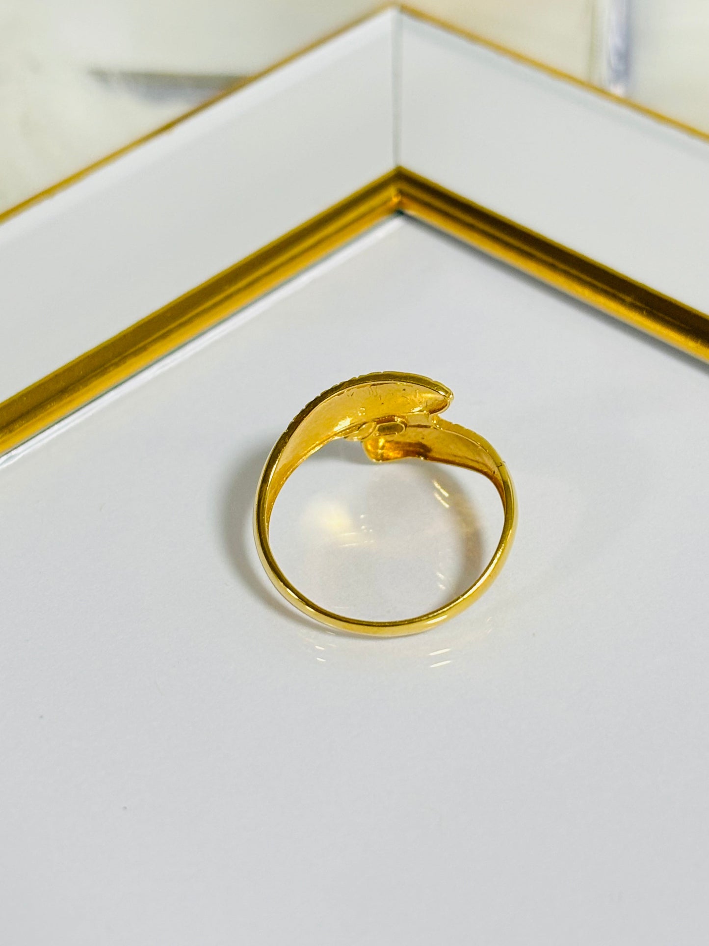 18K Gold Arrowana Fish Ring