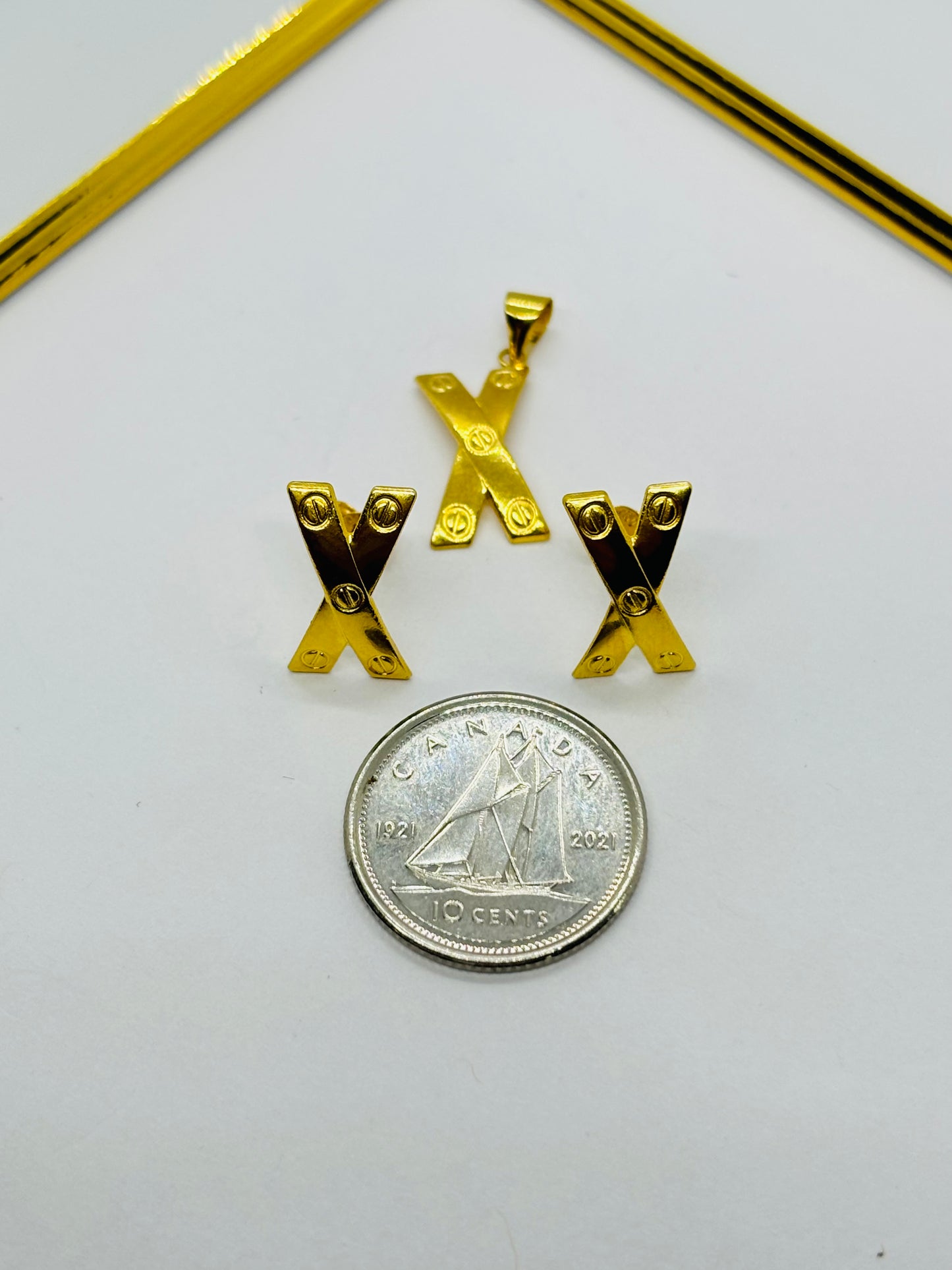 18K Gold X Earrings and Pendant Set