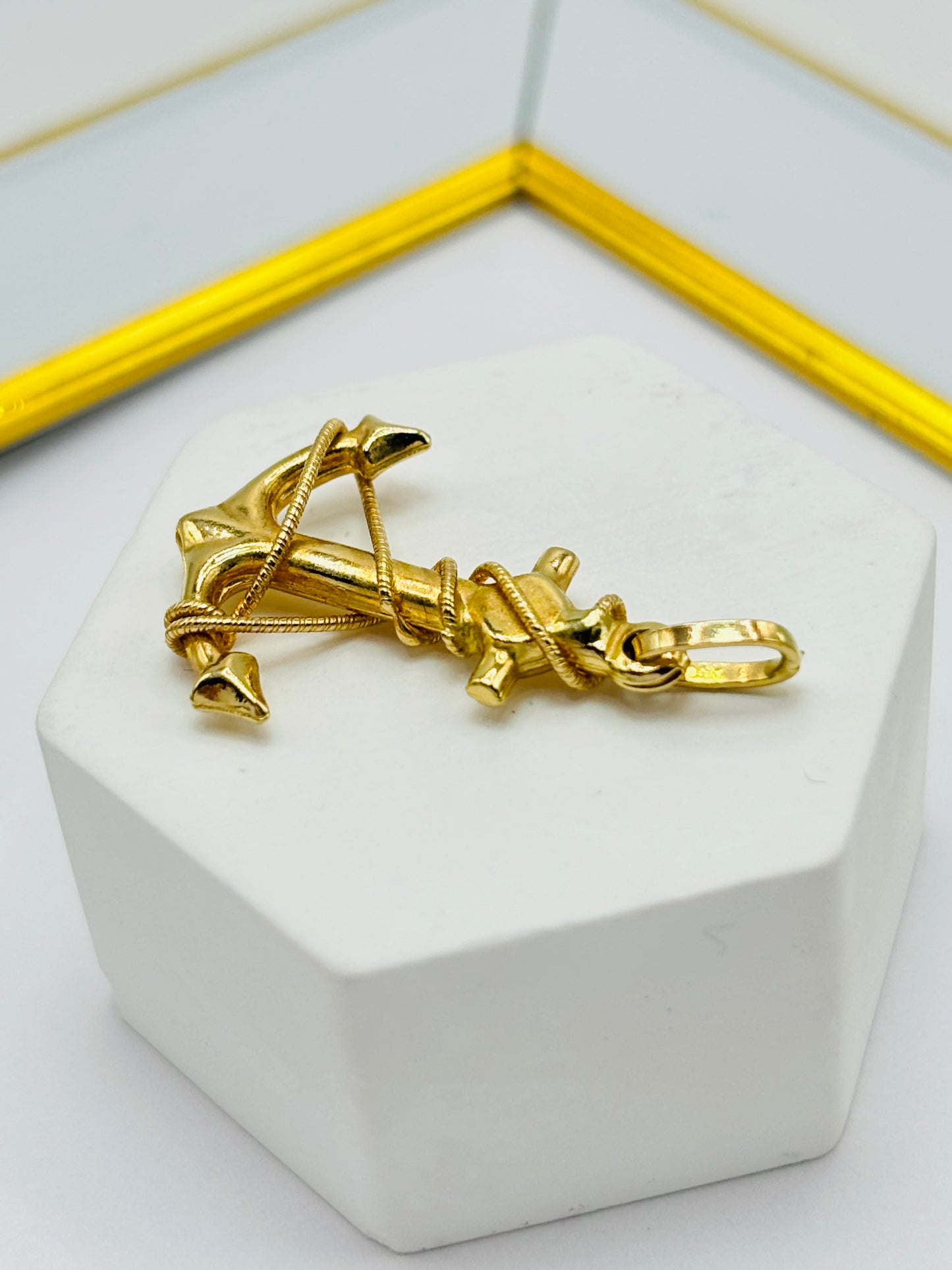 K18 Japan Gold Anchor Pendant