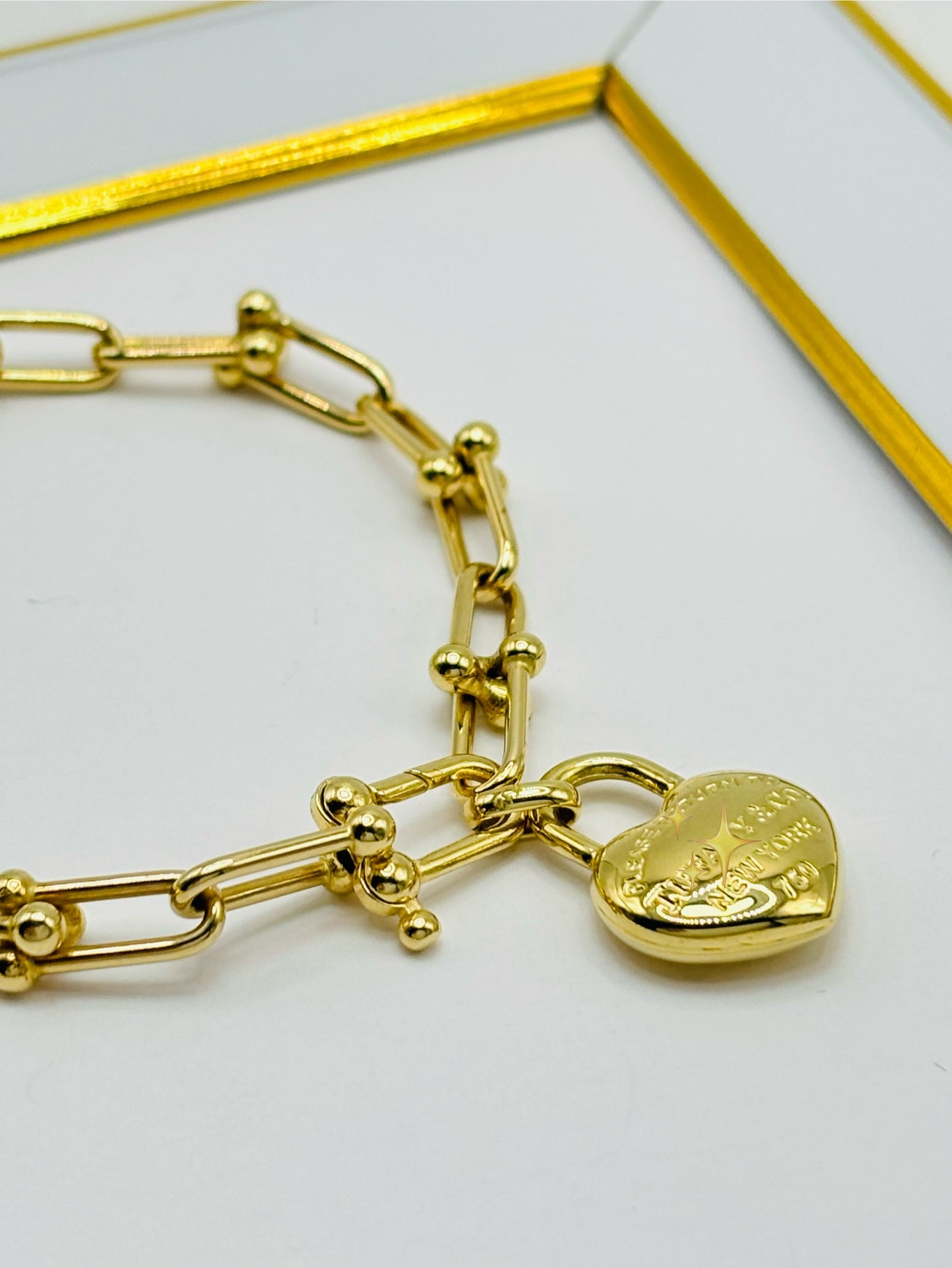 18K Gold Hardware Heart Braclet