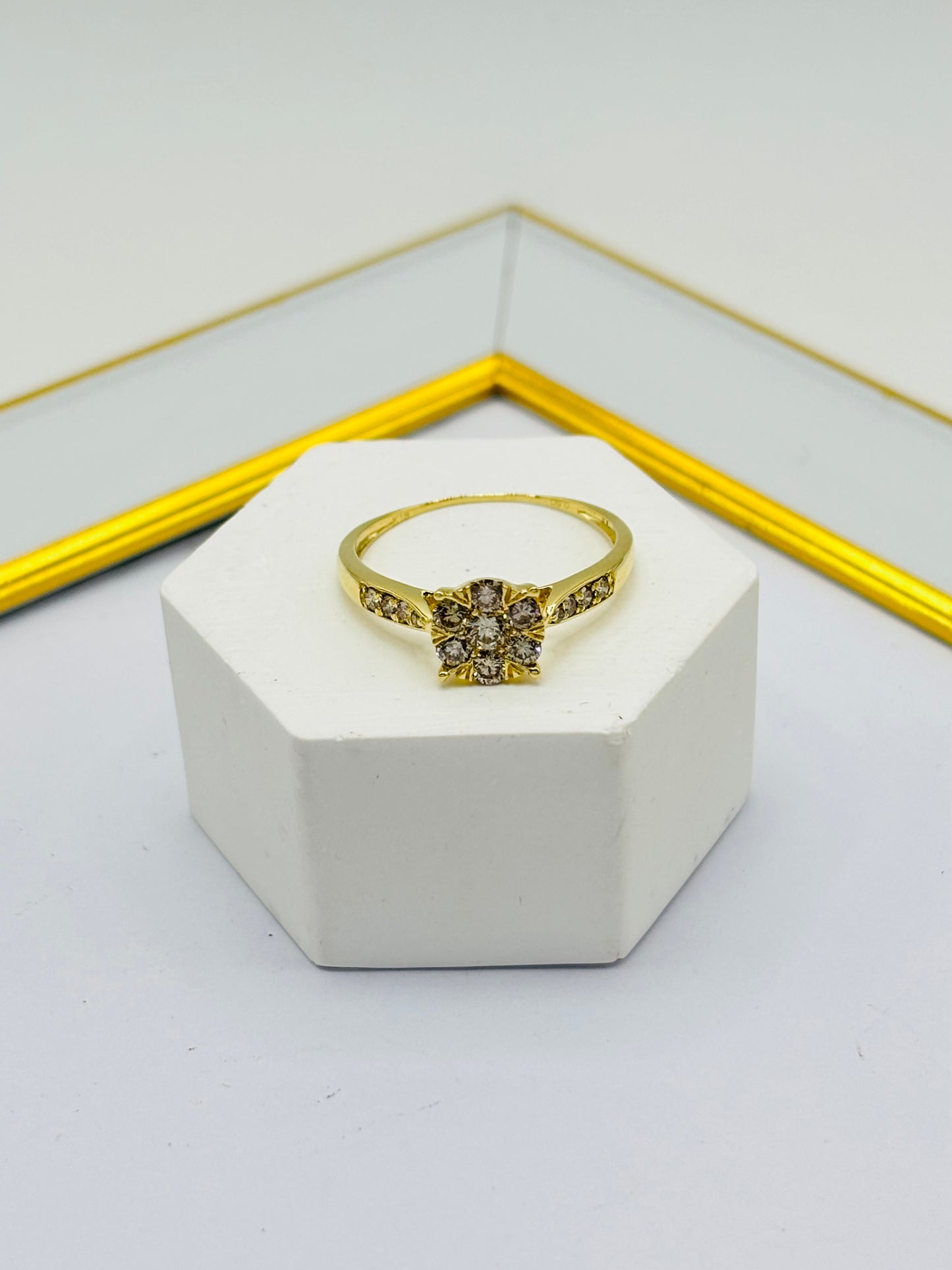 K18 Japan Gold Solitaire 0.50 carat Natural Diamond Ring