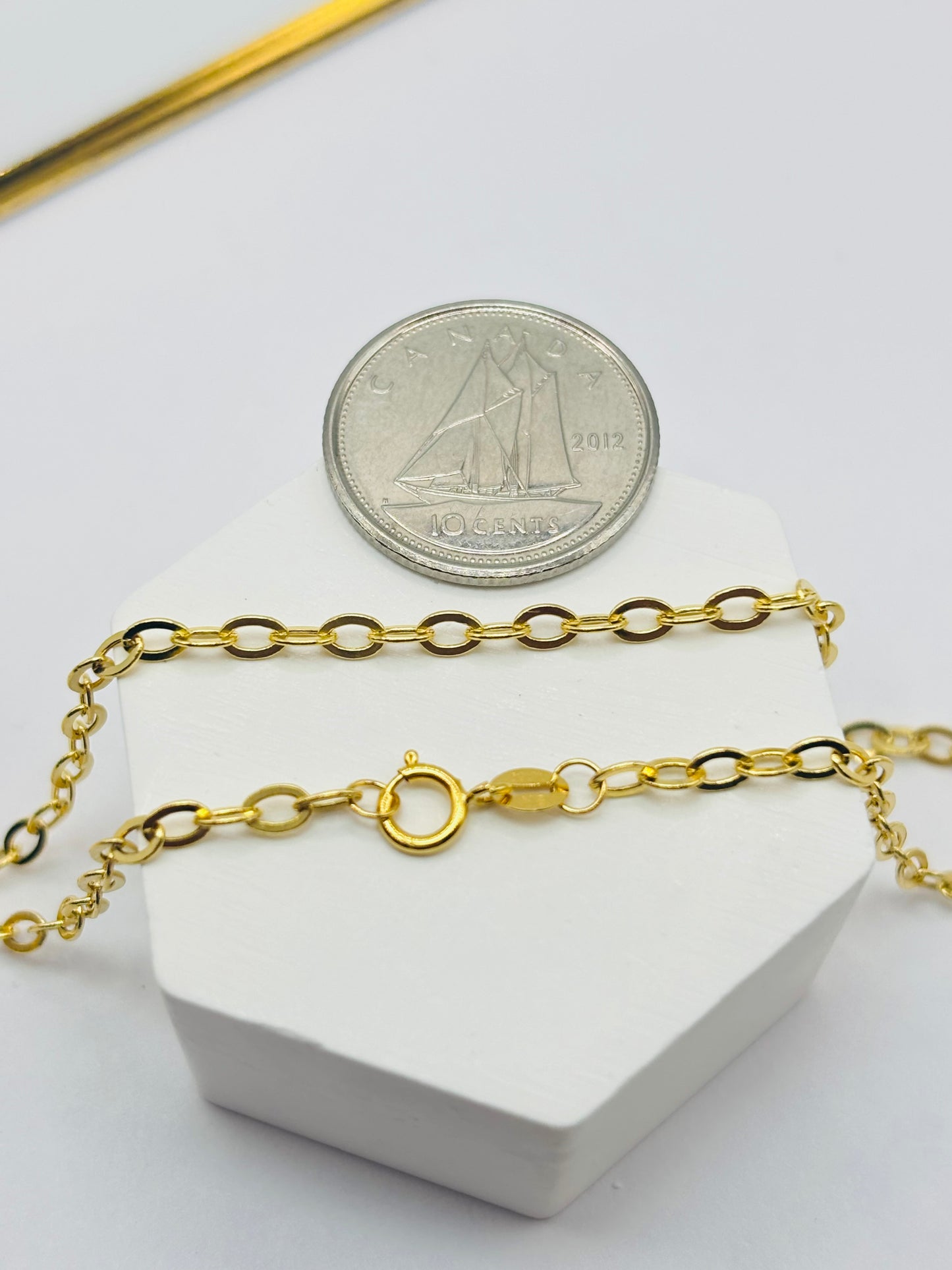 18K Gold Small Link Paperclip Chain with Barrel Pendant