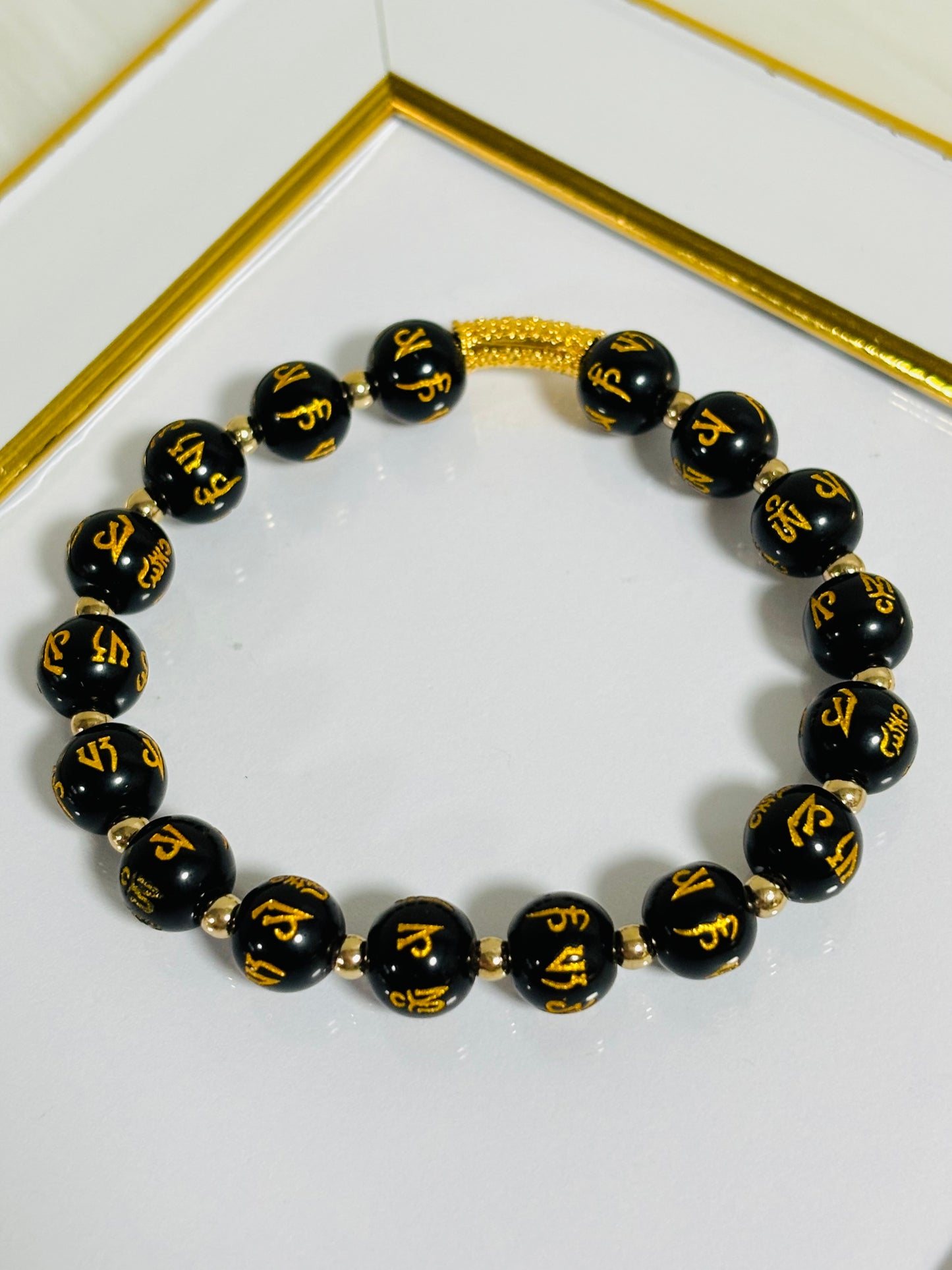 18K Gold Lucky Baifu Bracelet Black Agate Mantra