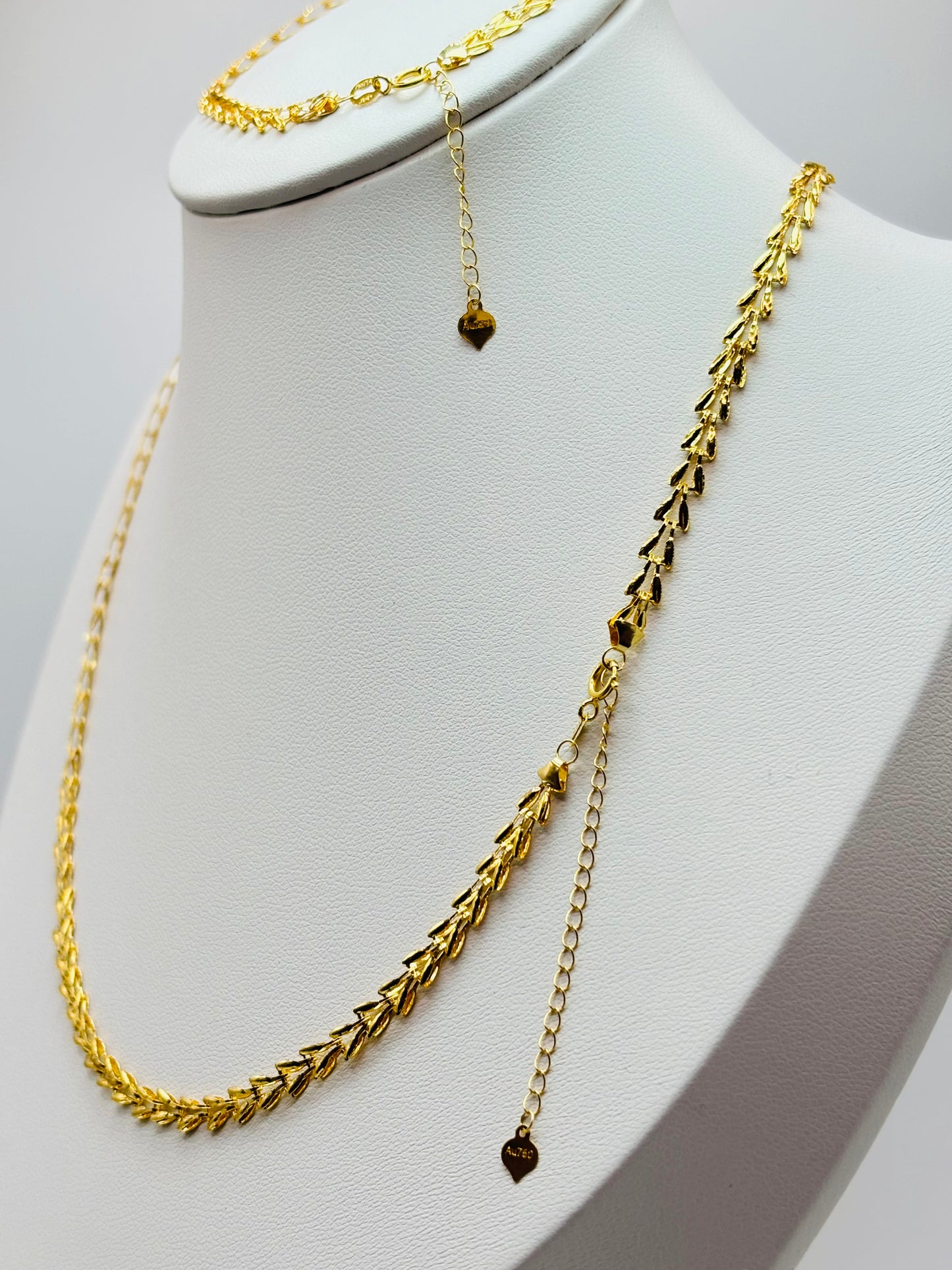 18K Gold Phoenix Chain and Bracelet Set