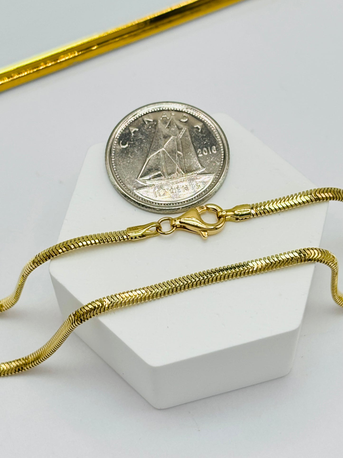 18K Gold Padlock Necklace