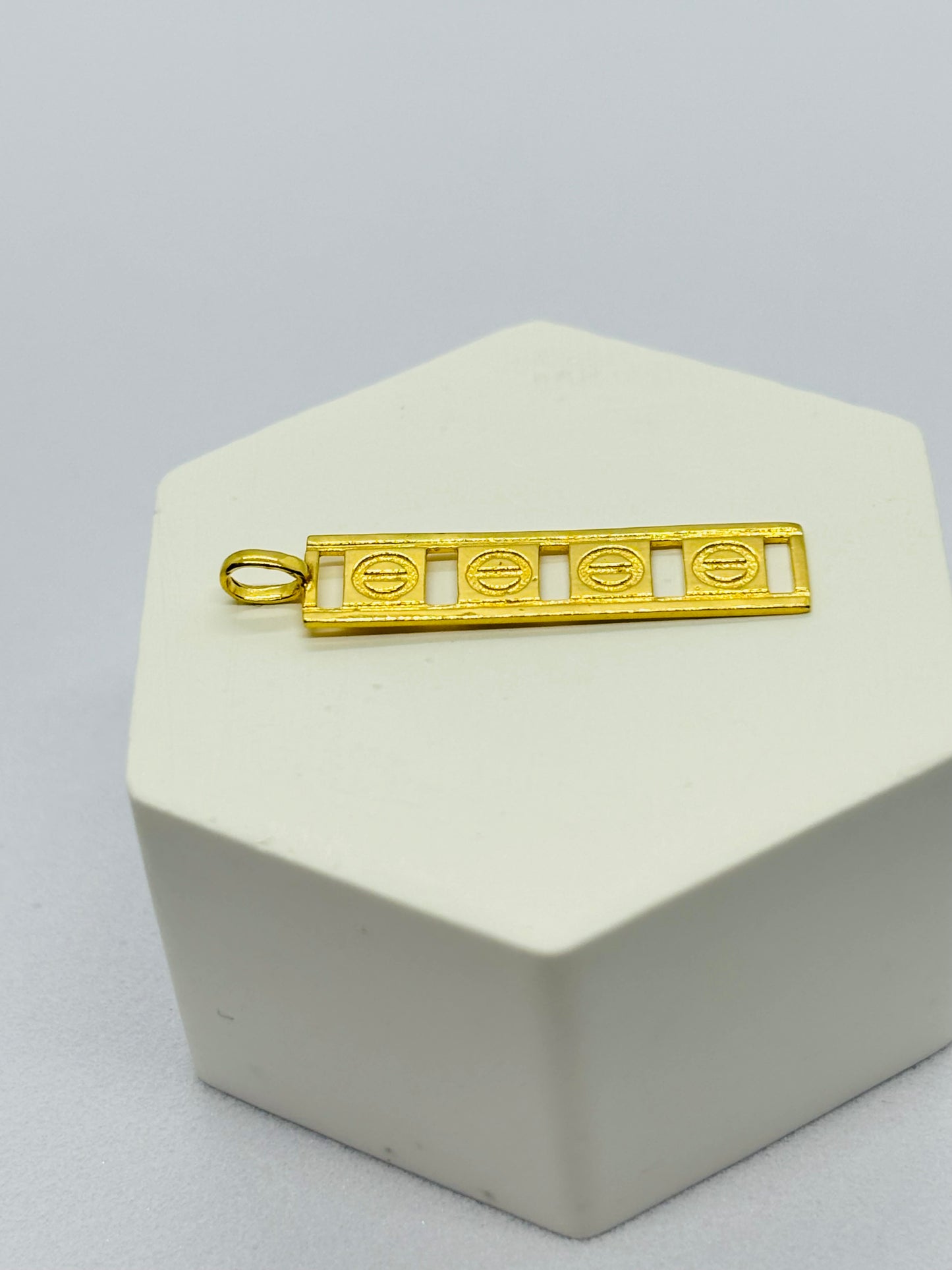 18K Gold Long Pendant