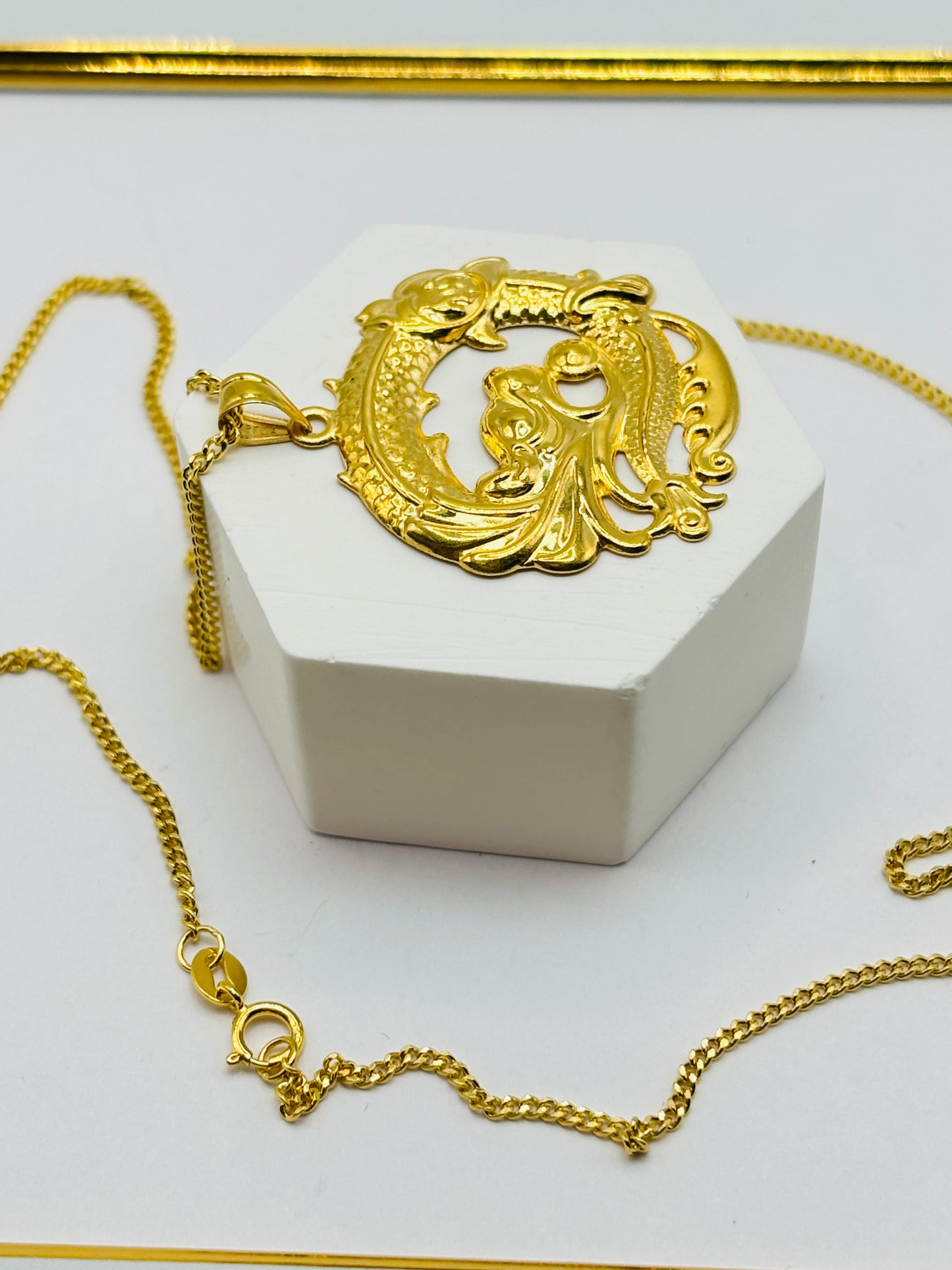 18K Gold Curb Chain with Dragon Pendant Set