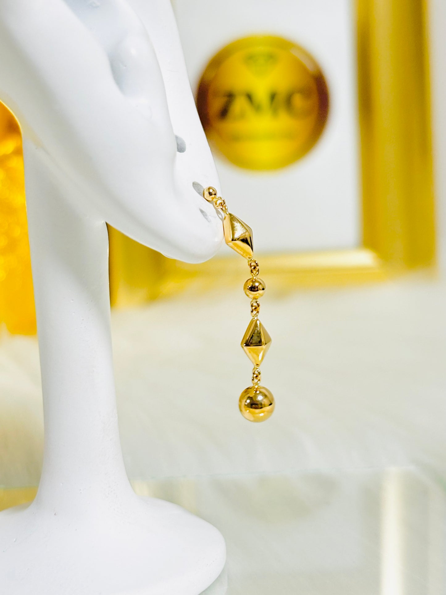 K18 Japan Dangling Earrings