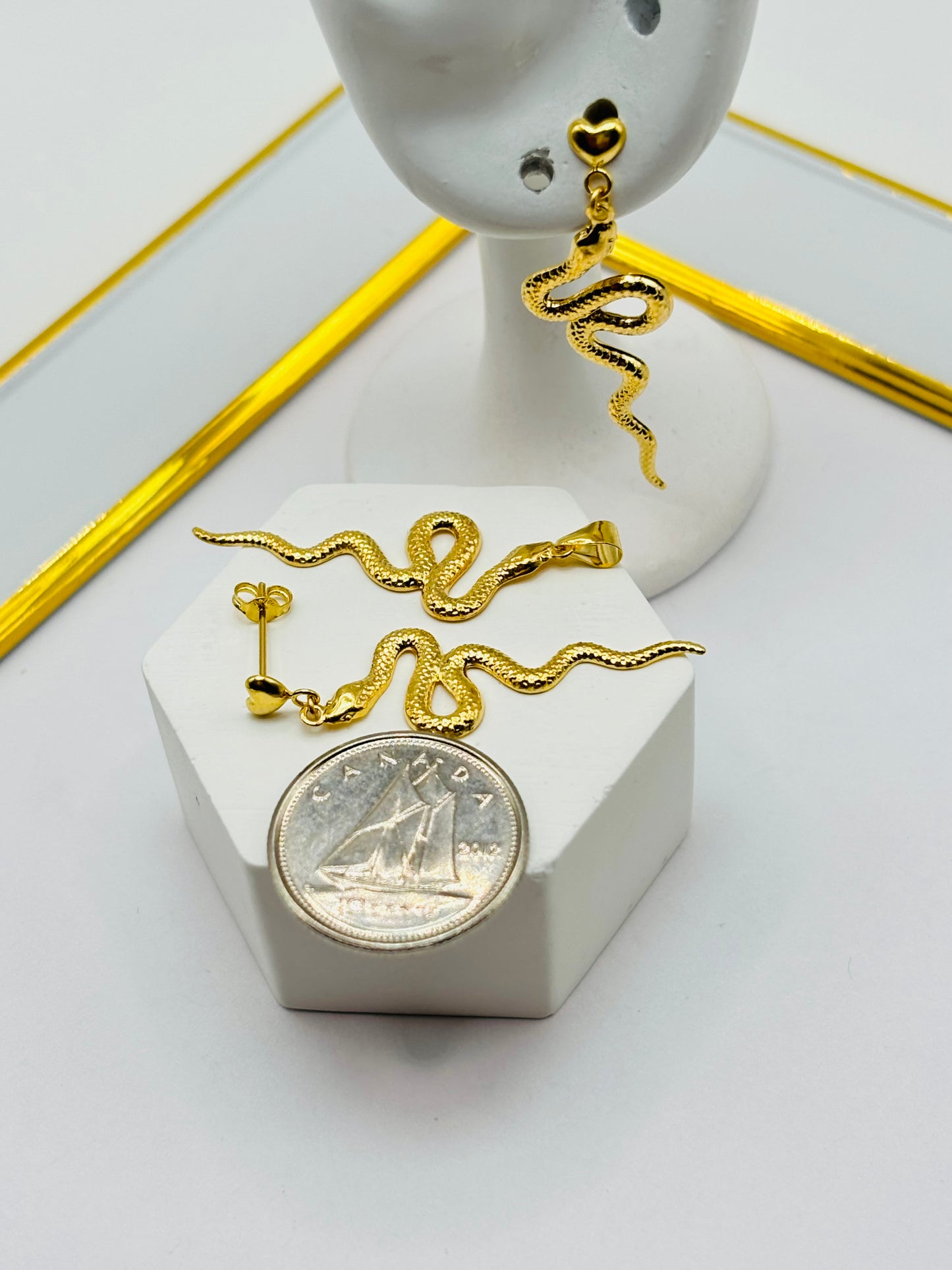 18K Gold Snake Earrings and Pendant Set