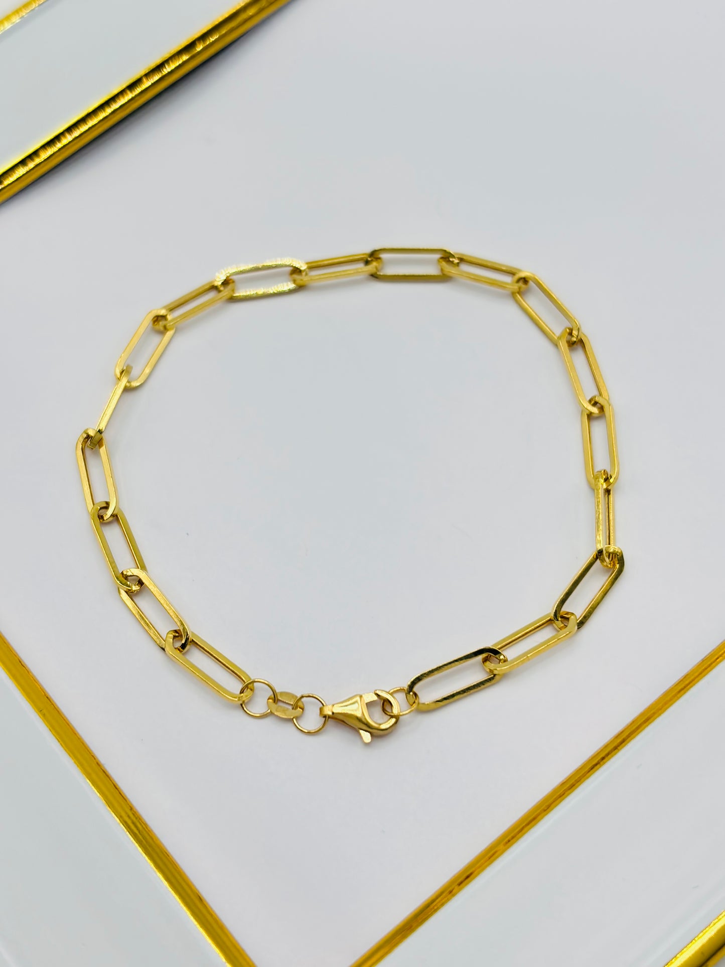 18K Gold Paperclip Bracelet