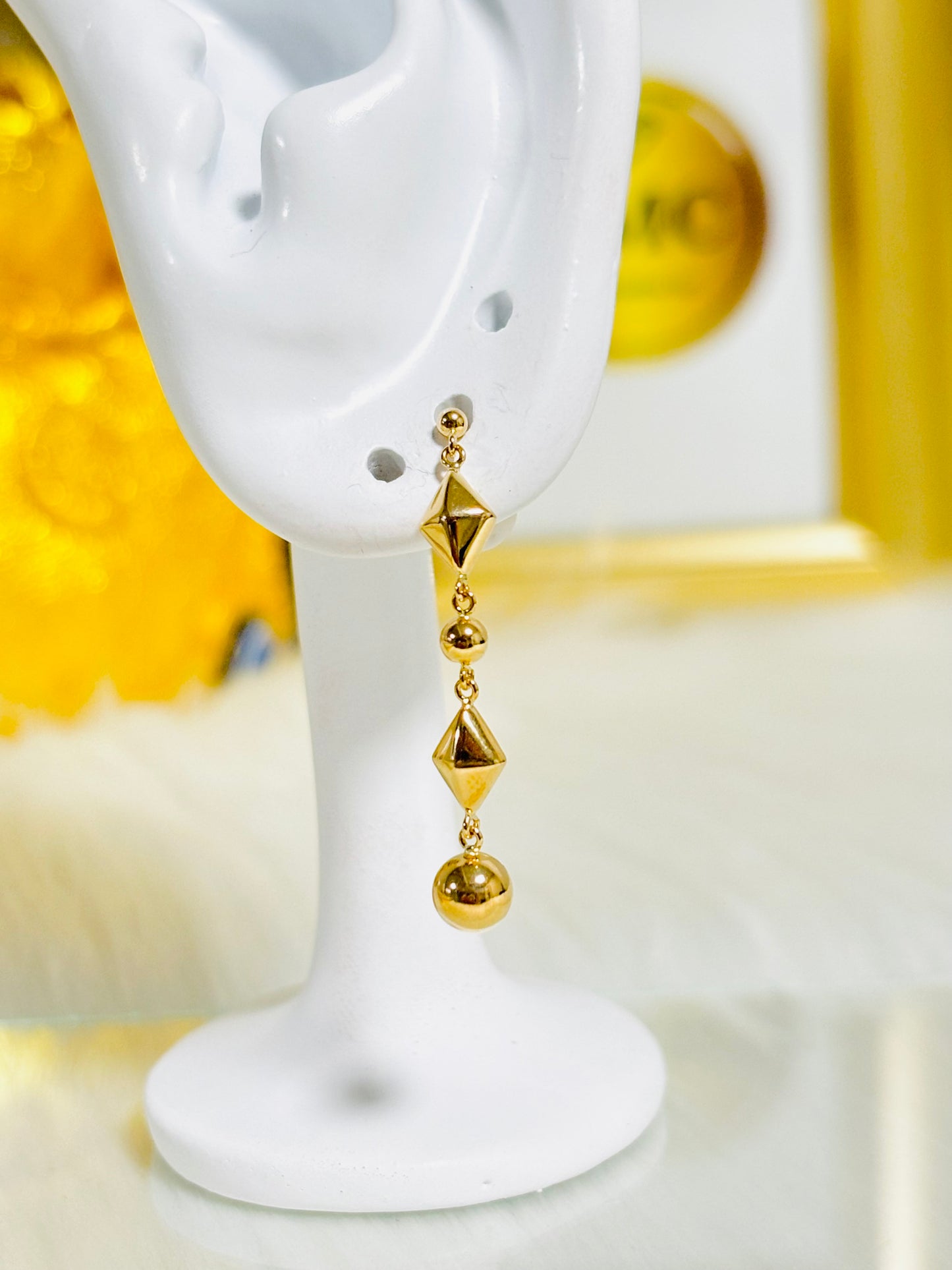 K18 Japan Dangling Earrings
