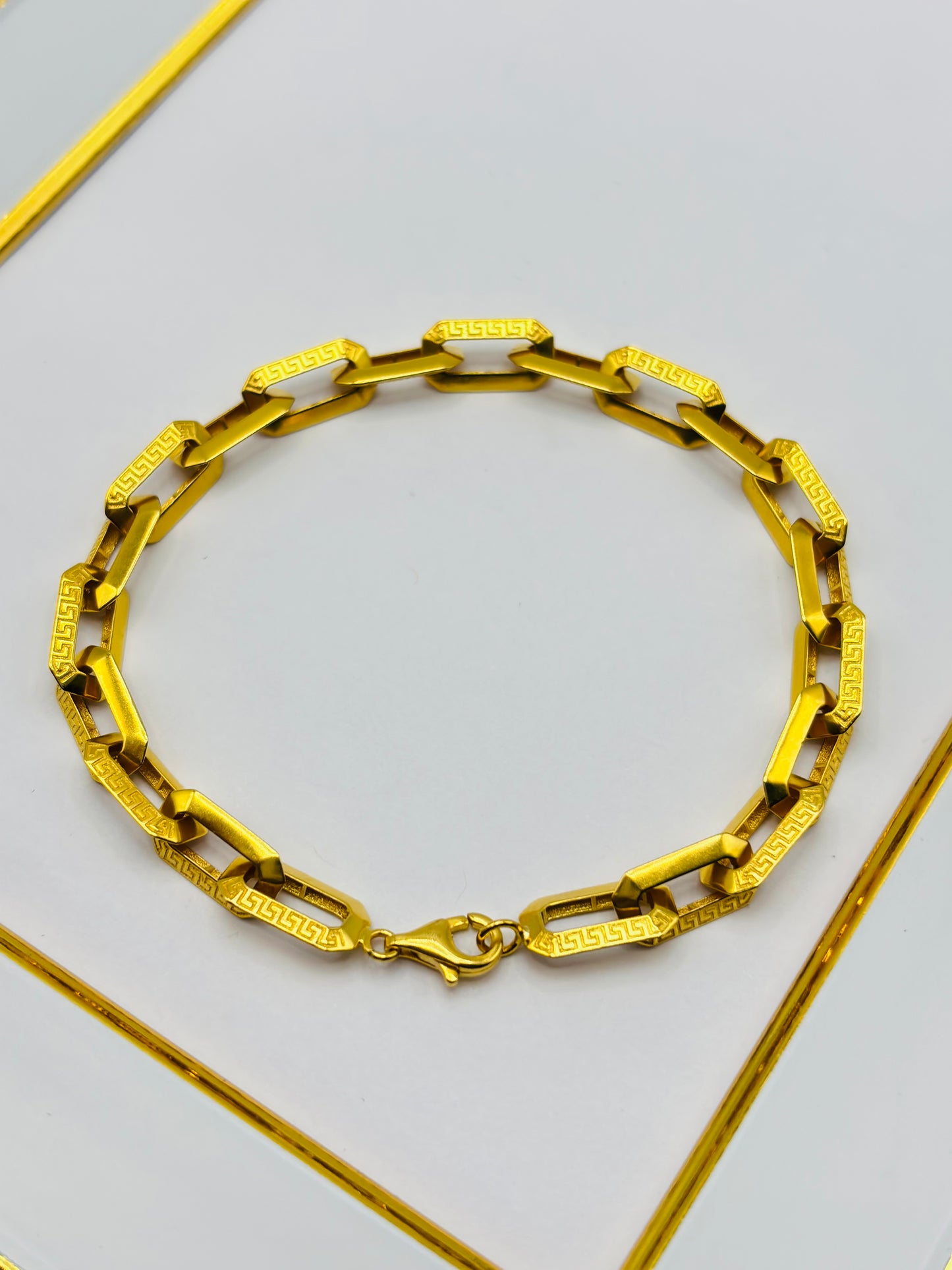 18K Gold F Bracelet