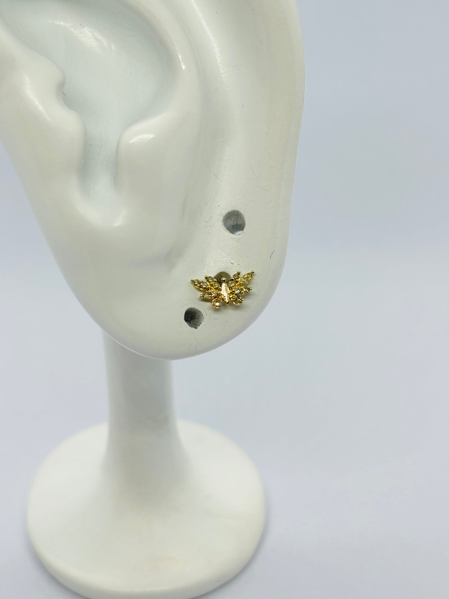 K18 Japan Gold Butterfly Earrings 0.10 carat Natural Diamond