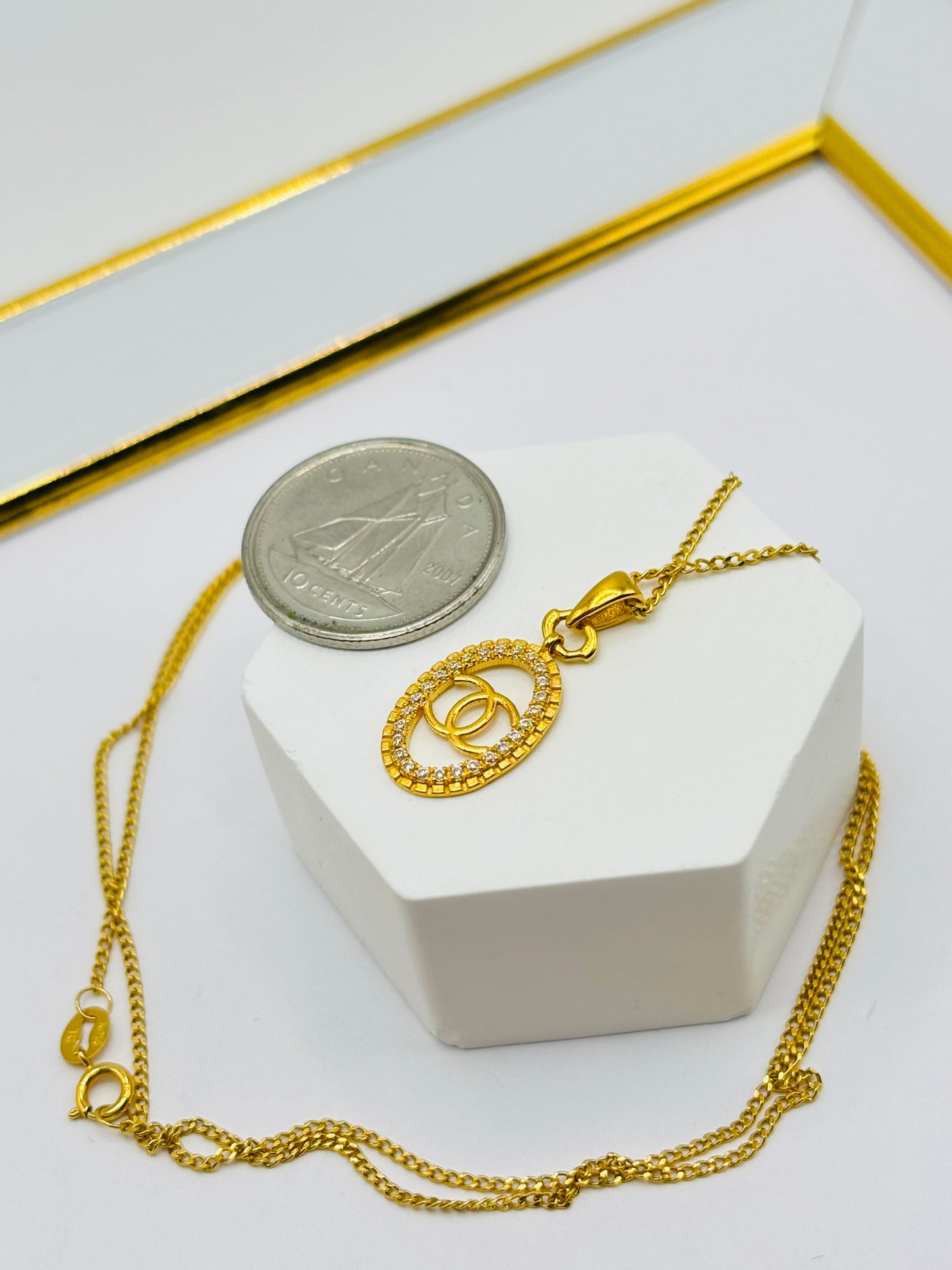 18K Gold Curb Chain with CC Moissanite Diamond Pendant Set
