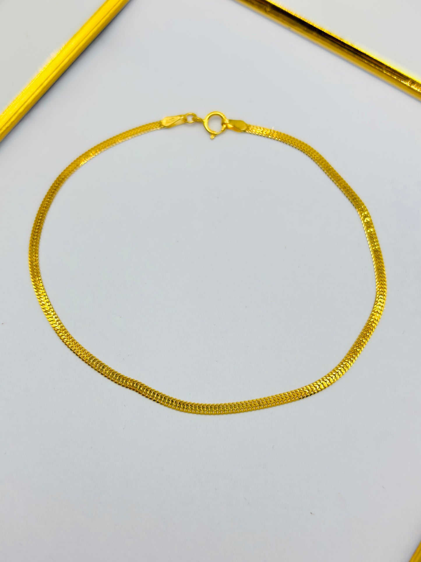 18K Gold Flat Bracelet