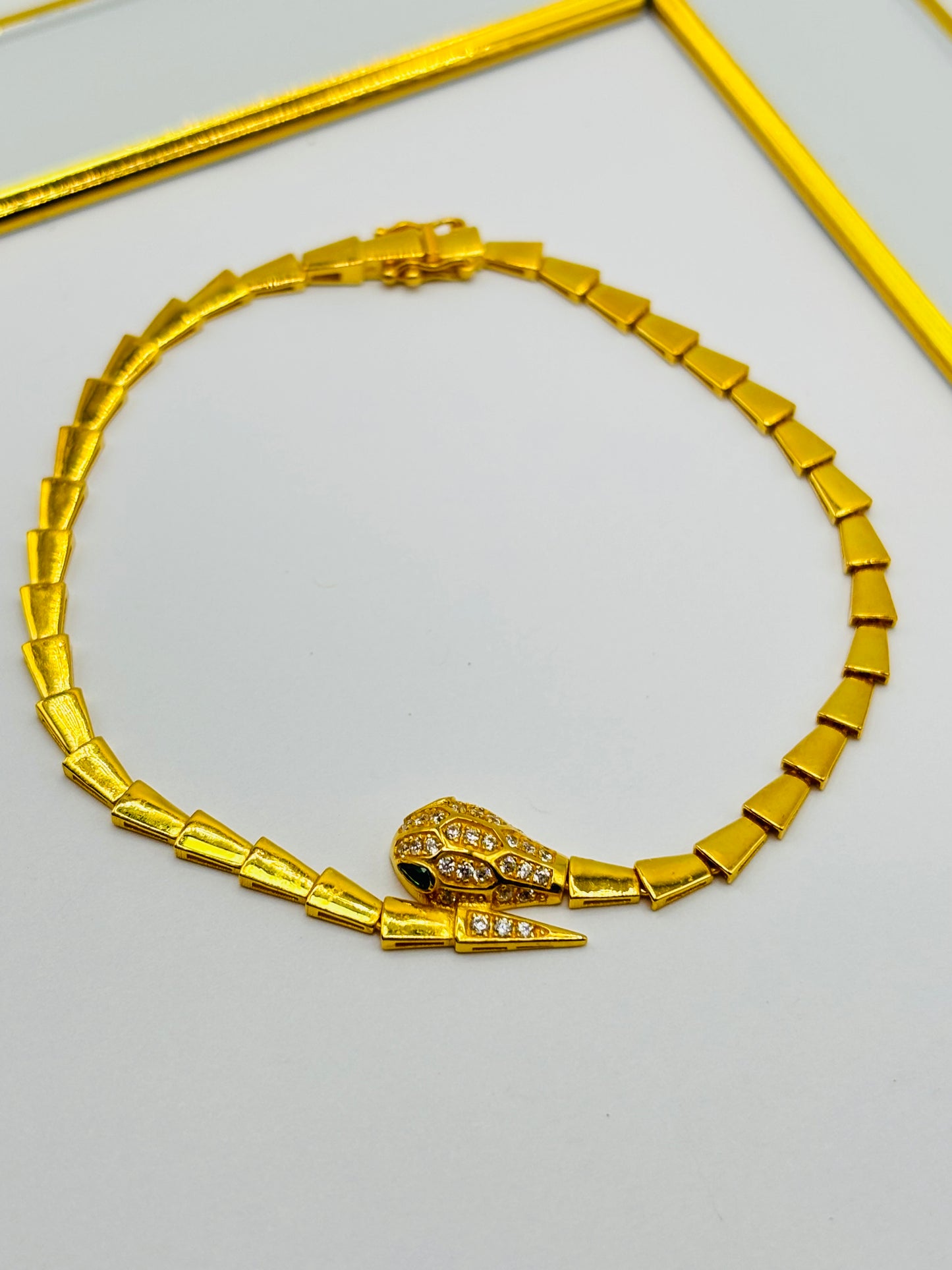 18K Gold Serpentine Triple Lock Bracelet