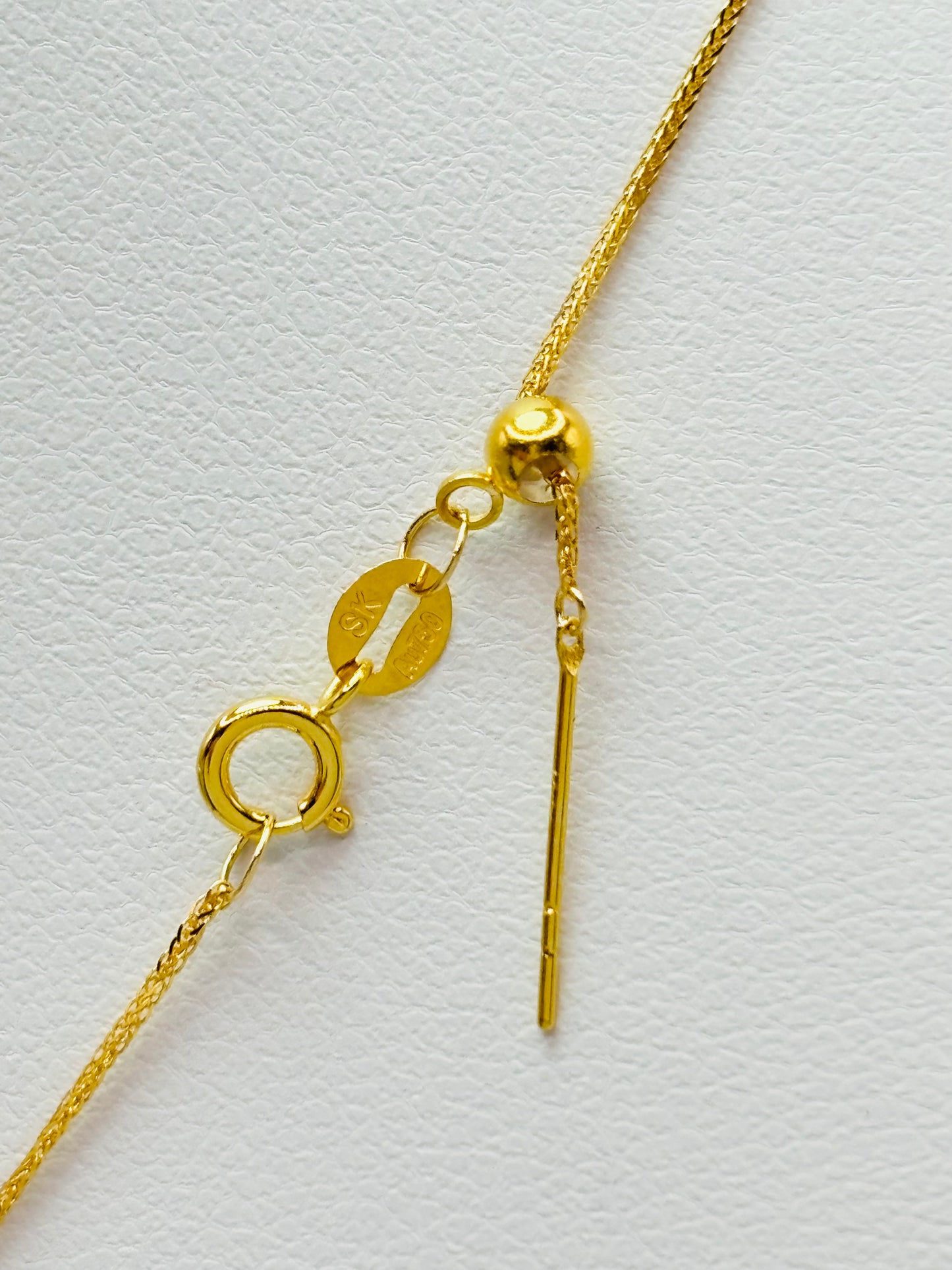 18K Gold Running Ball & Heart Charm Necklace