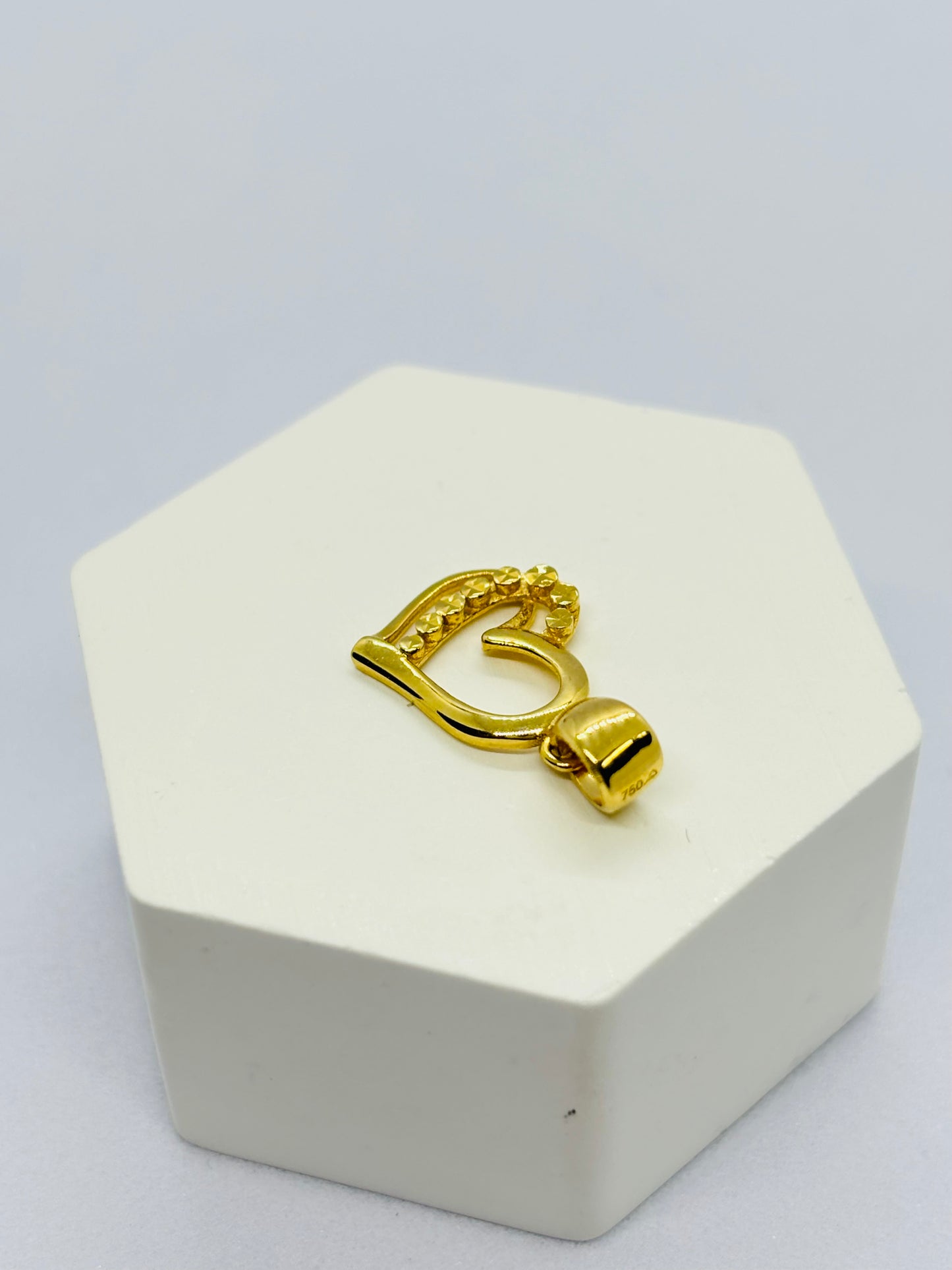 18K Gold Double Heart Pendant