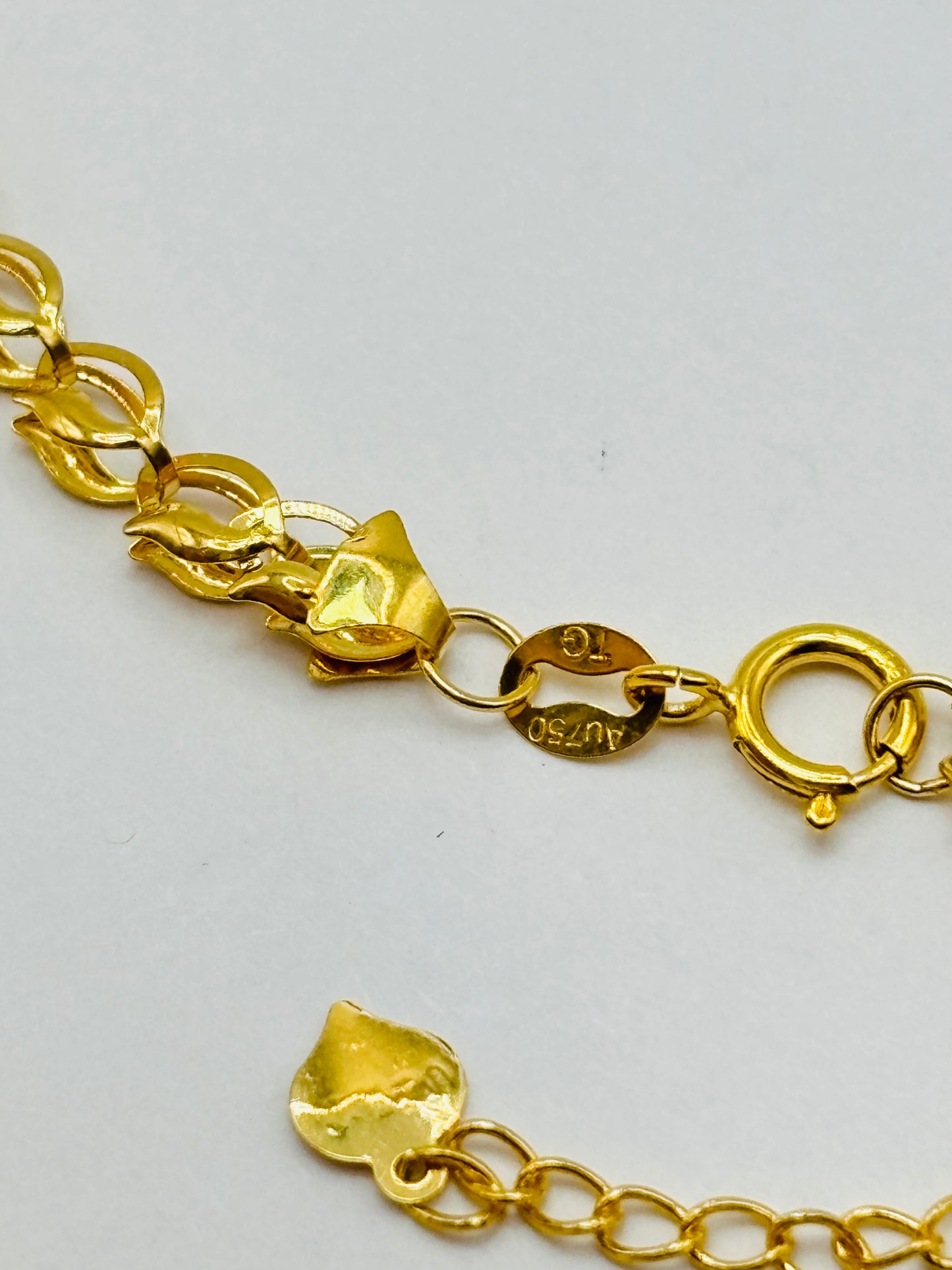 18K Gold Lotus Bracelet