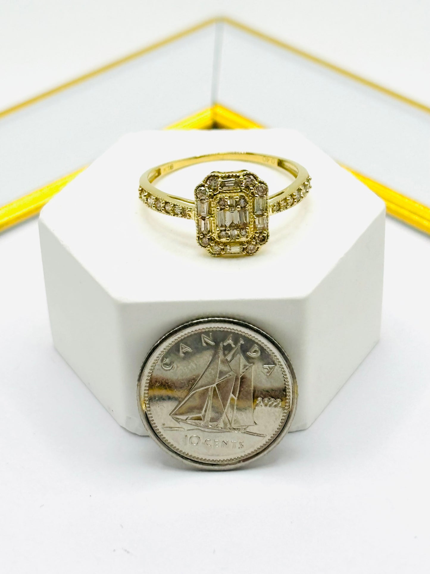 K18 Japan Gold Natural Diamond Ring