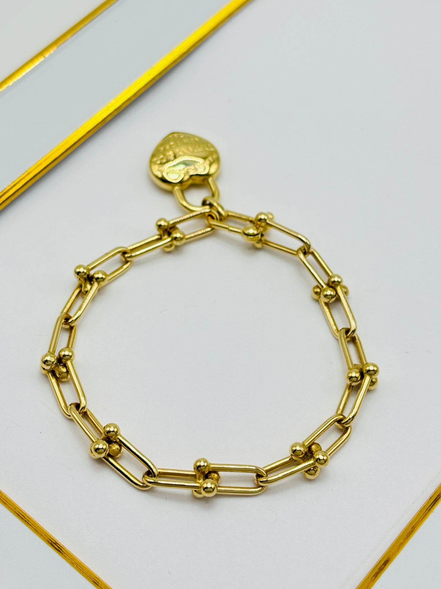 18K Gold Hardware Heart Braclet