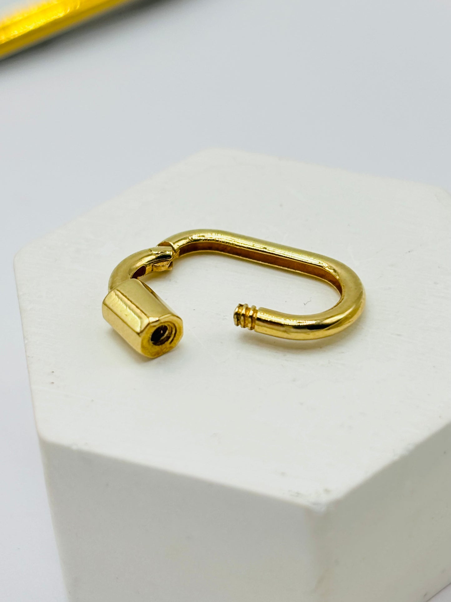 18K Gold Plain Carabiner
