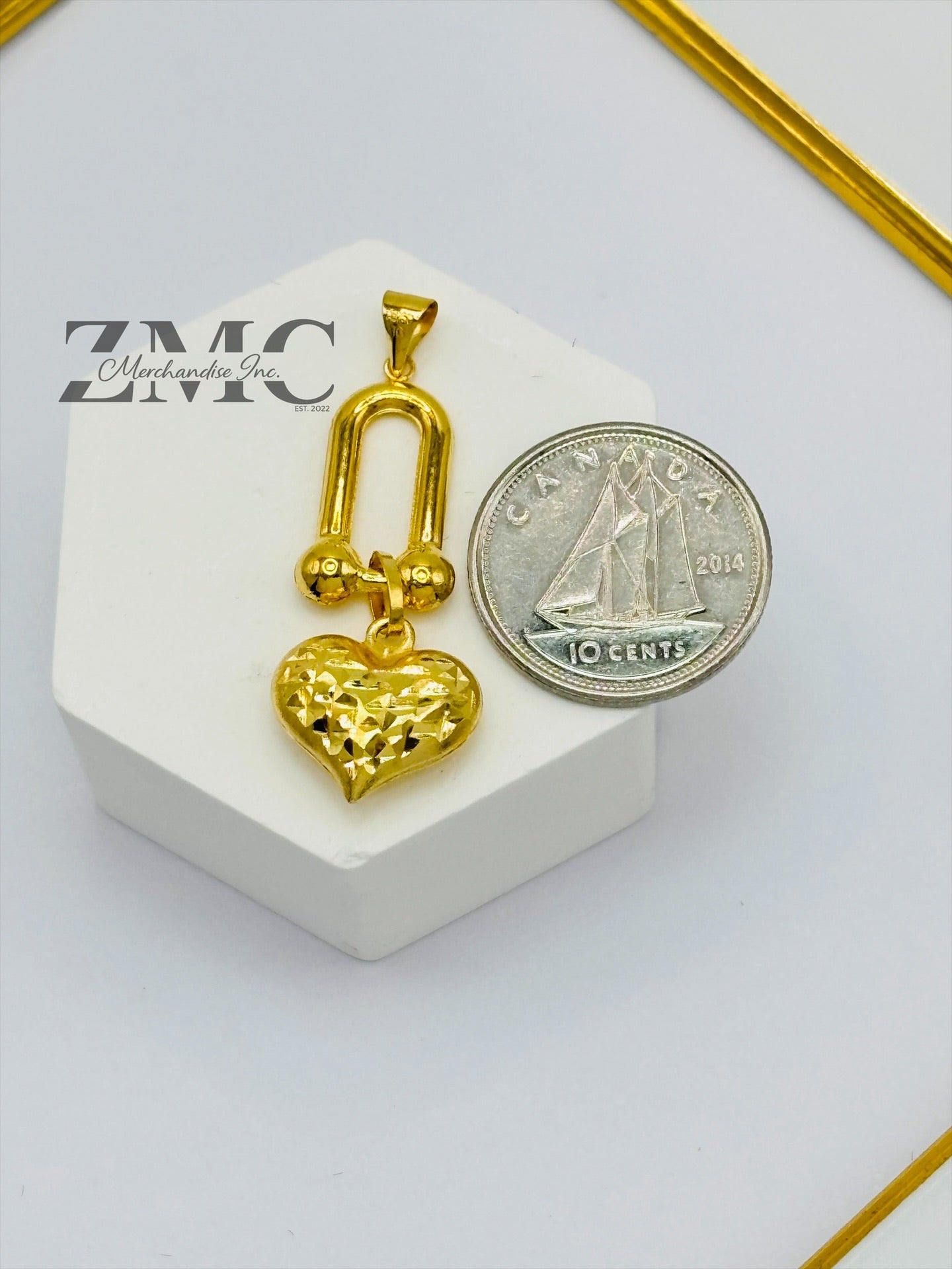 18K Gold Heart Hardware Pendant