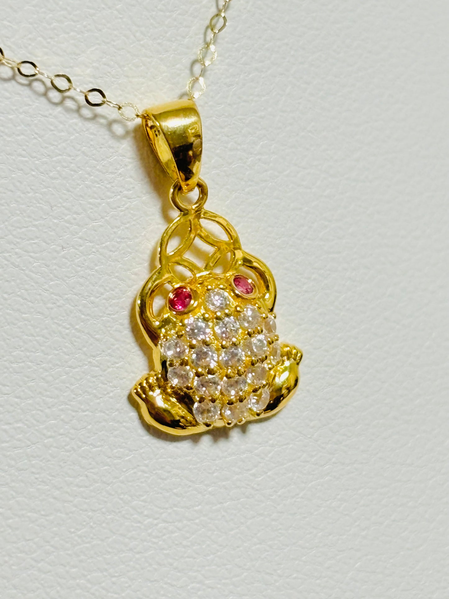 18K Gold Lucky Frog Earrings and Pendant Set