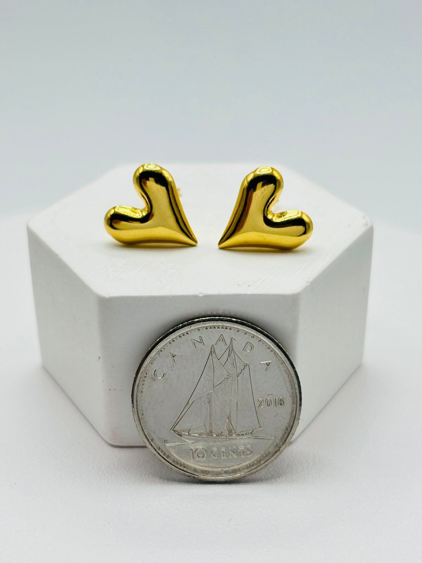 18K Gold Plain Heart Earrings and Pendant Set