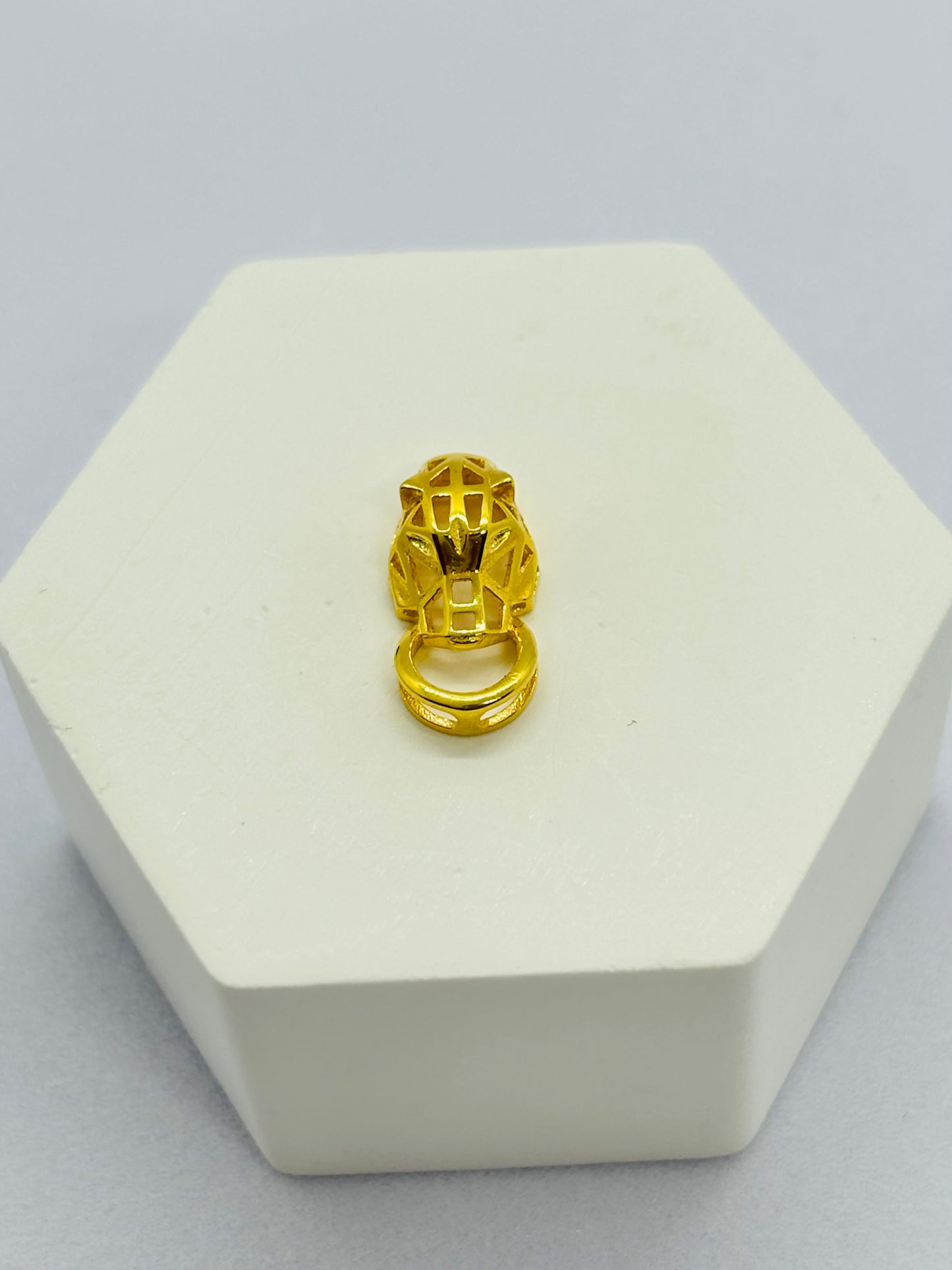 18k Gold Small Panther Pendant