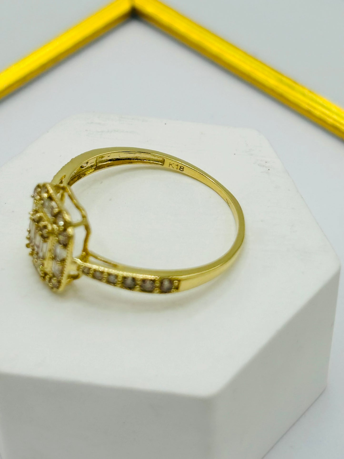 K18 Japan Gold Natural Diamond Ring