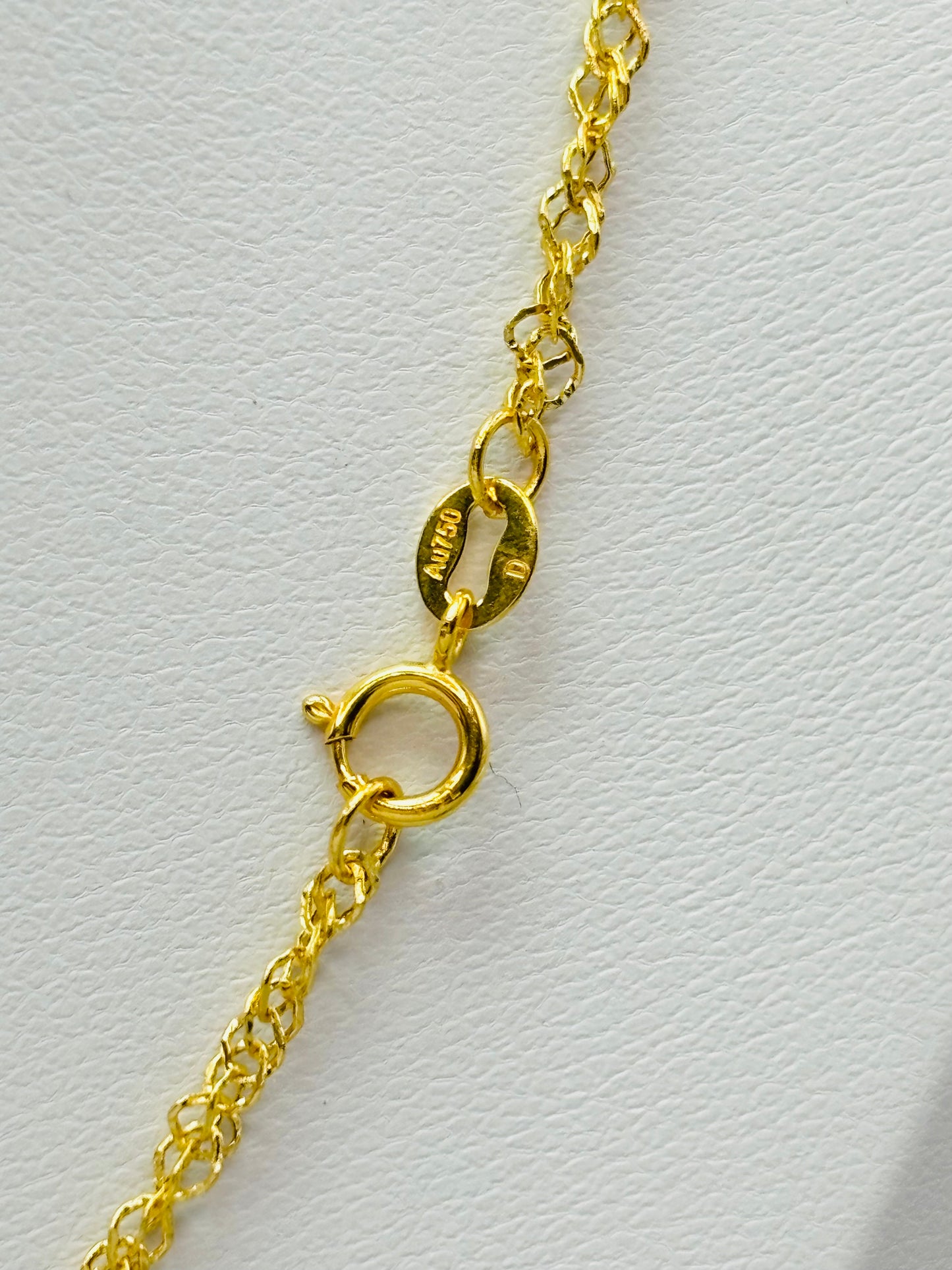 18K Gold Solid Barrel Necklace
