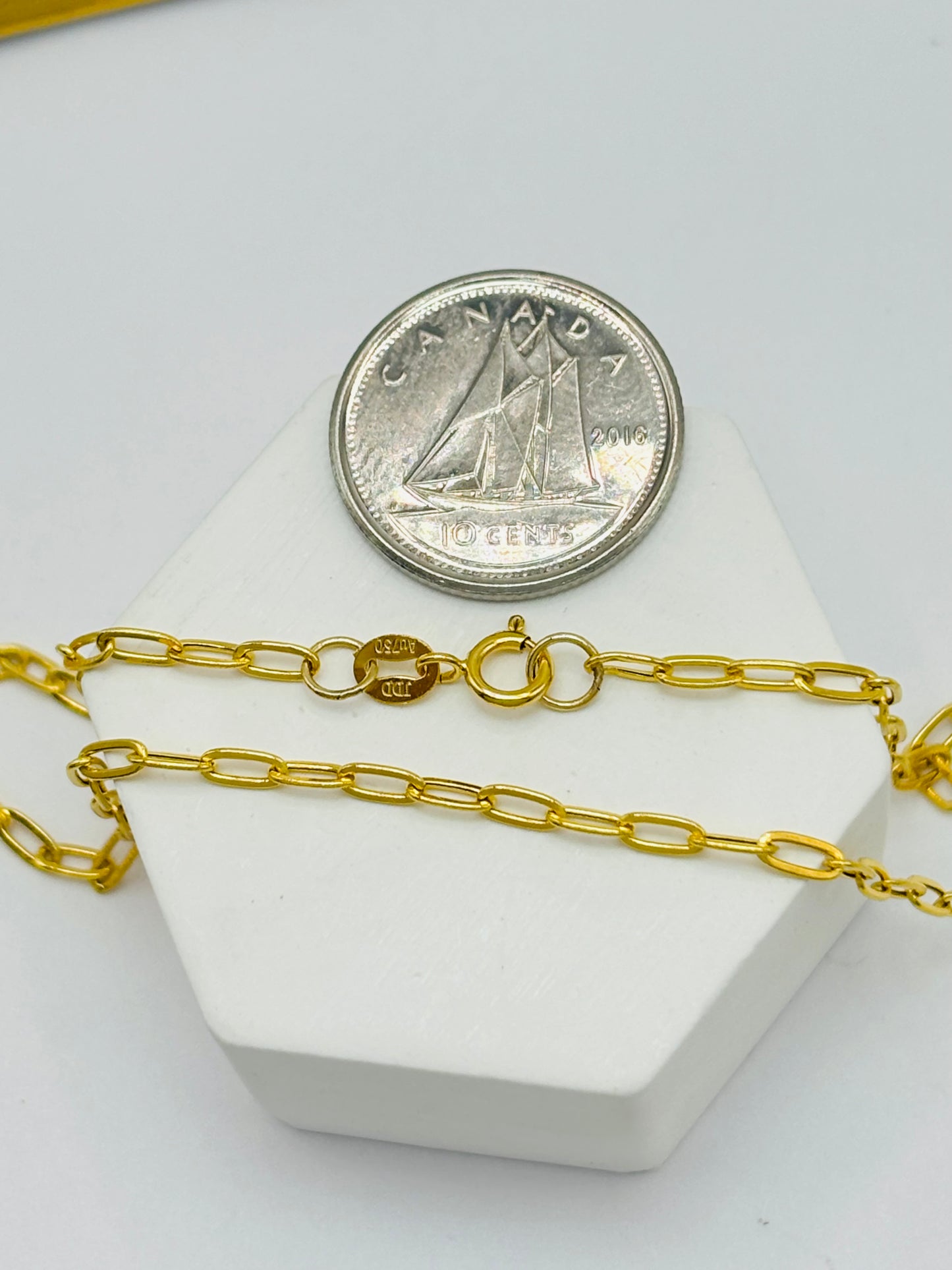 18K Gold Small Link Necklace