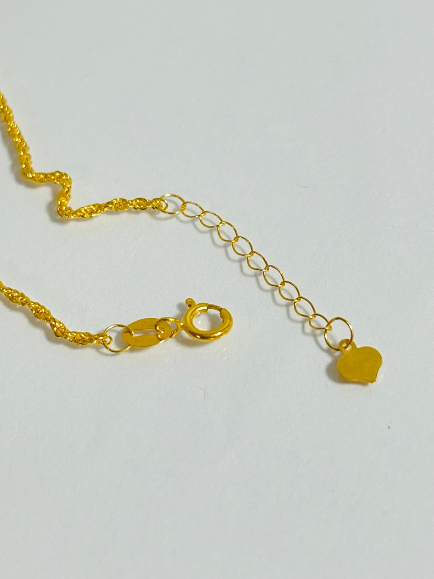 18K Gold Rope with Heart Charm Bracelet