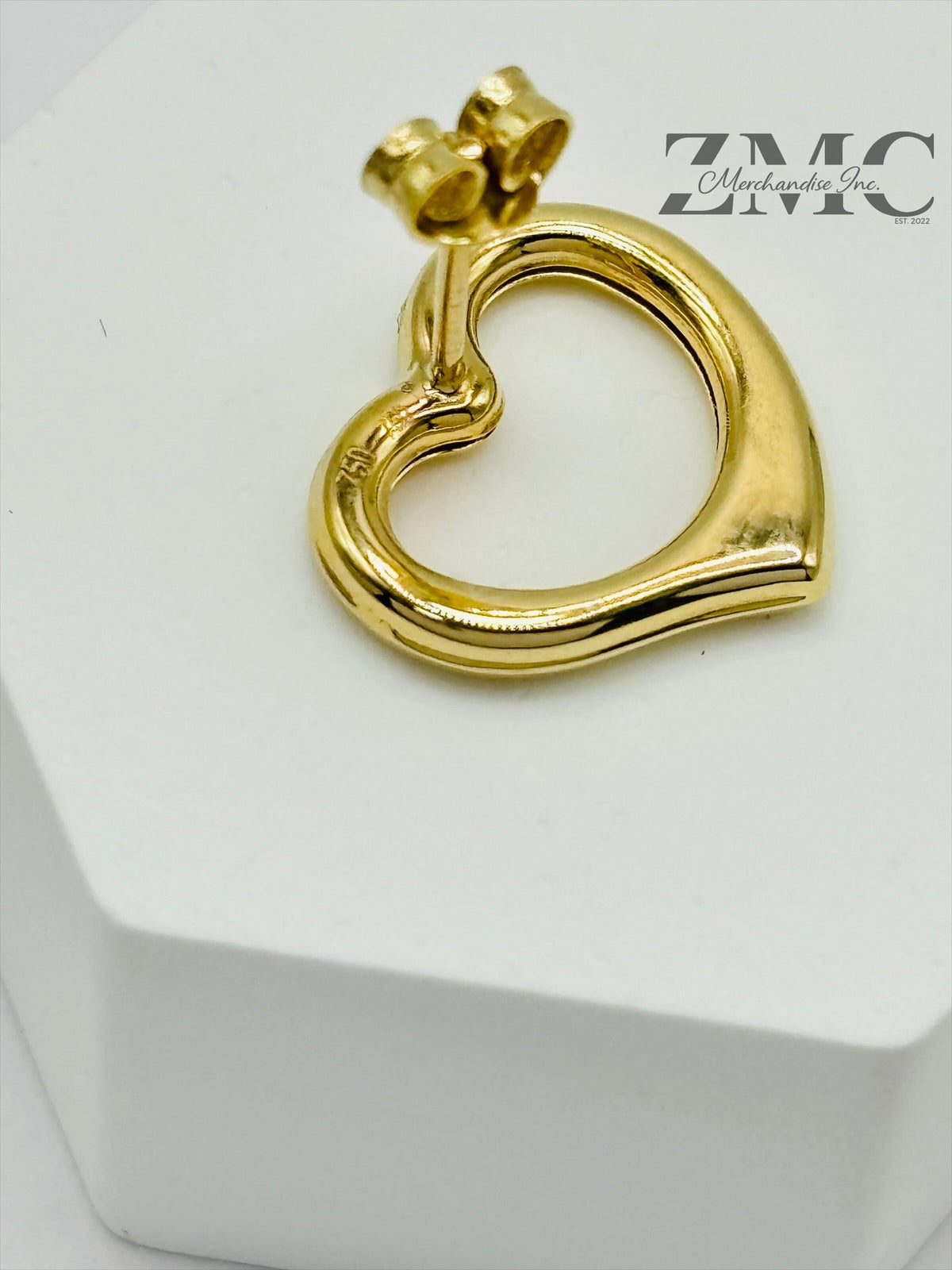 18K Gold Open Heart Earrings