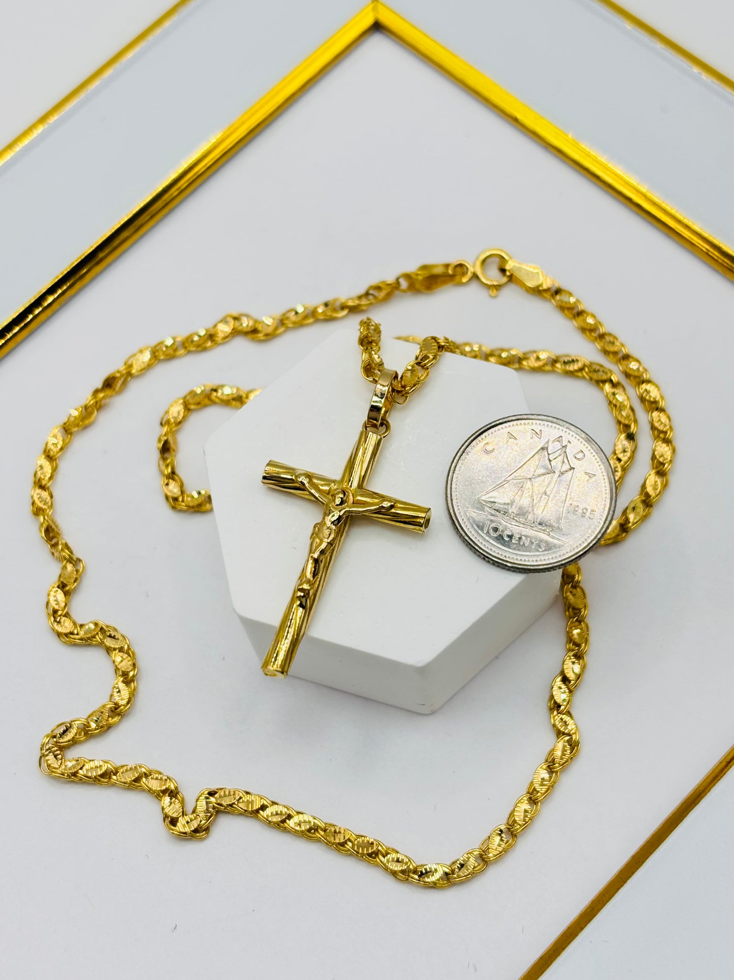 18K Gold Damascus Cross Necklace